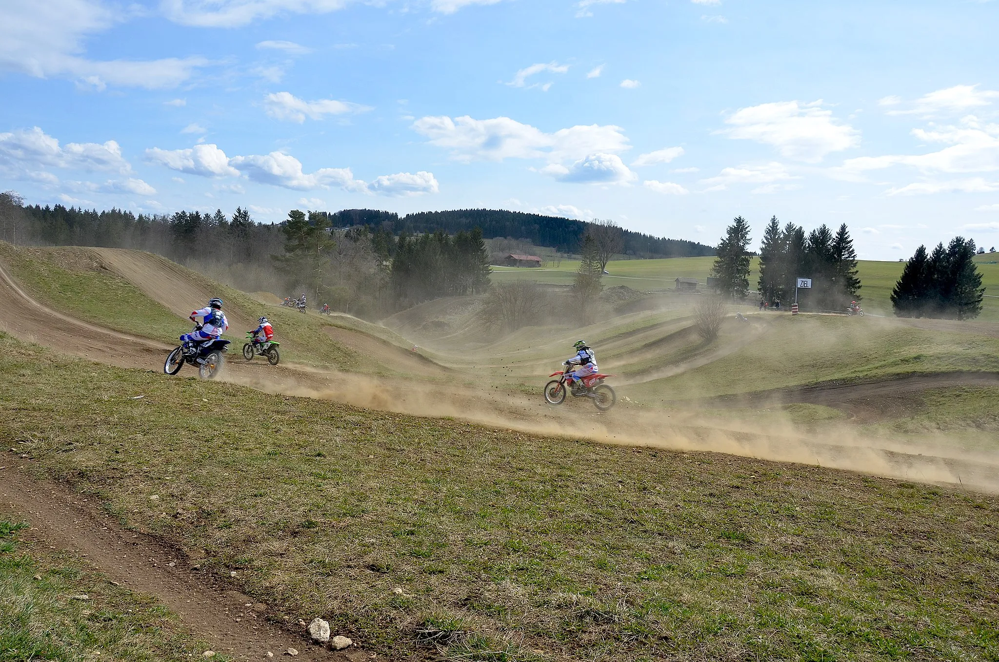 Photo showing: Motocross-Strecke bei Obernheim im Zollernalbkreis