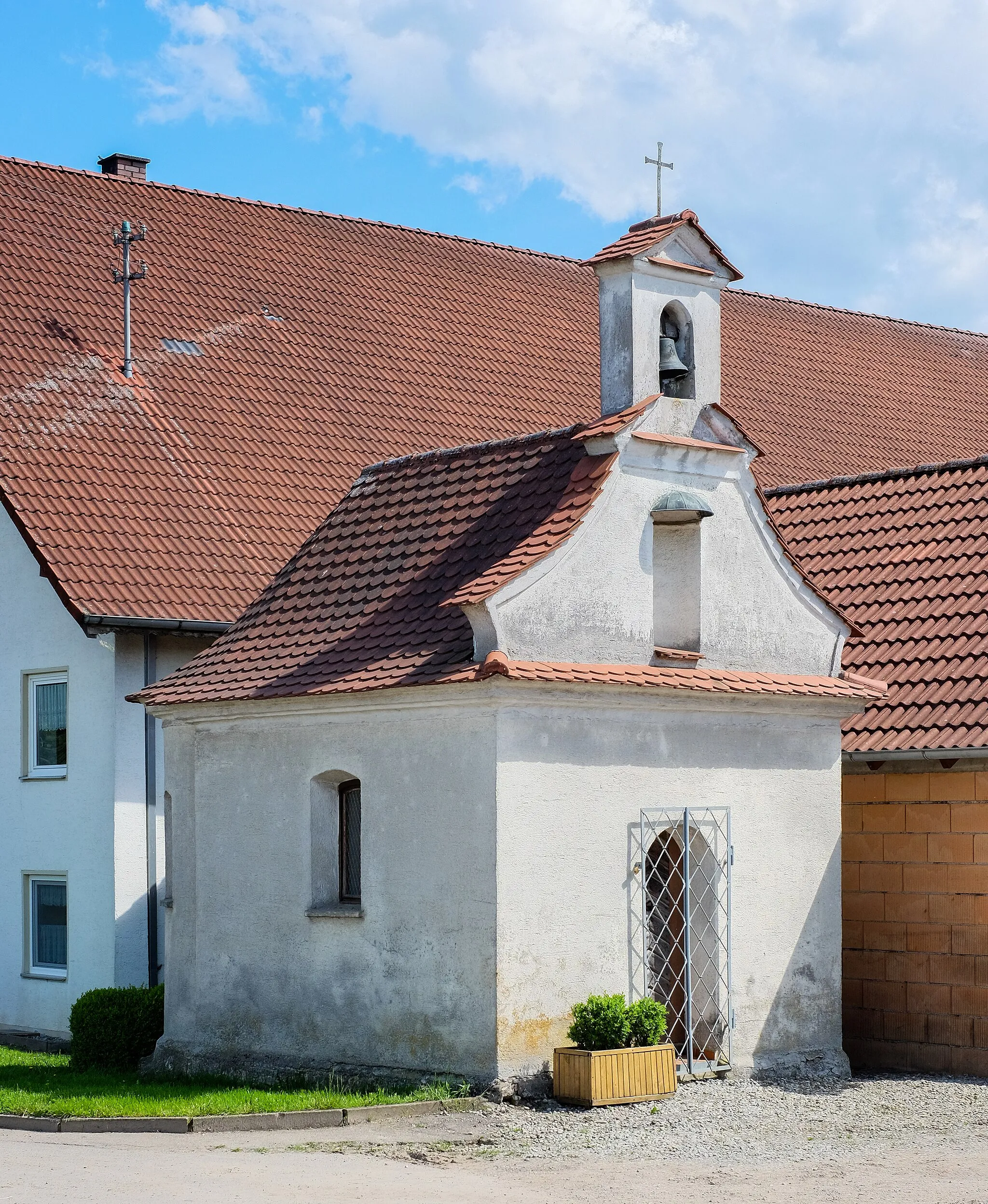 Photo showing: Chapel, Bad Schussenried-Dunzenhausen, district Biberach, Baden-Württemberg, Germany