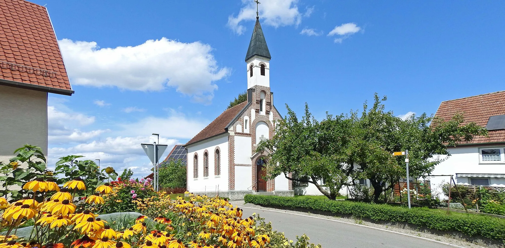 Photo showing: Kapelle St. Peter und Paul in Bischmannshausen, Betzenweiler