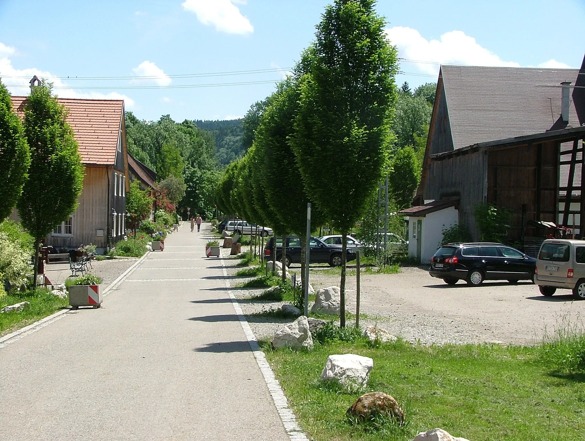 Photo showing: Schmidsfelden