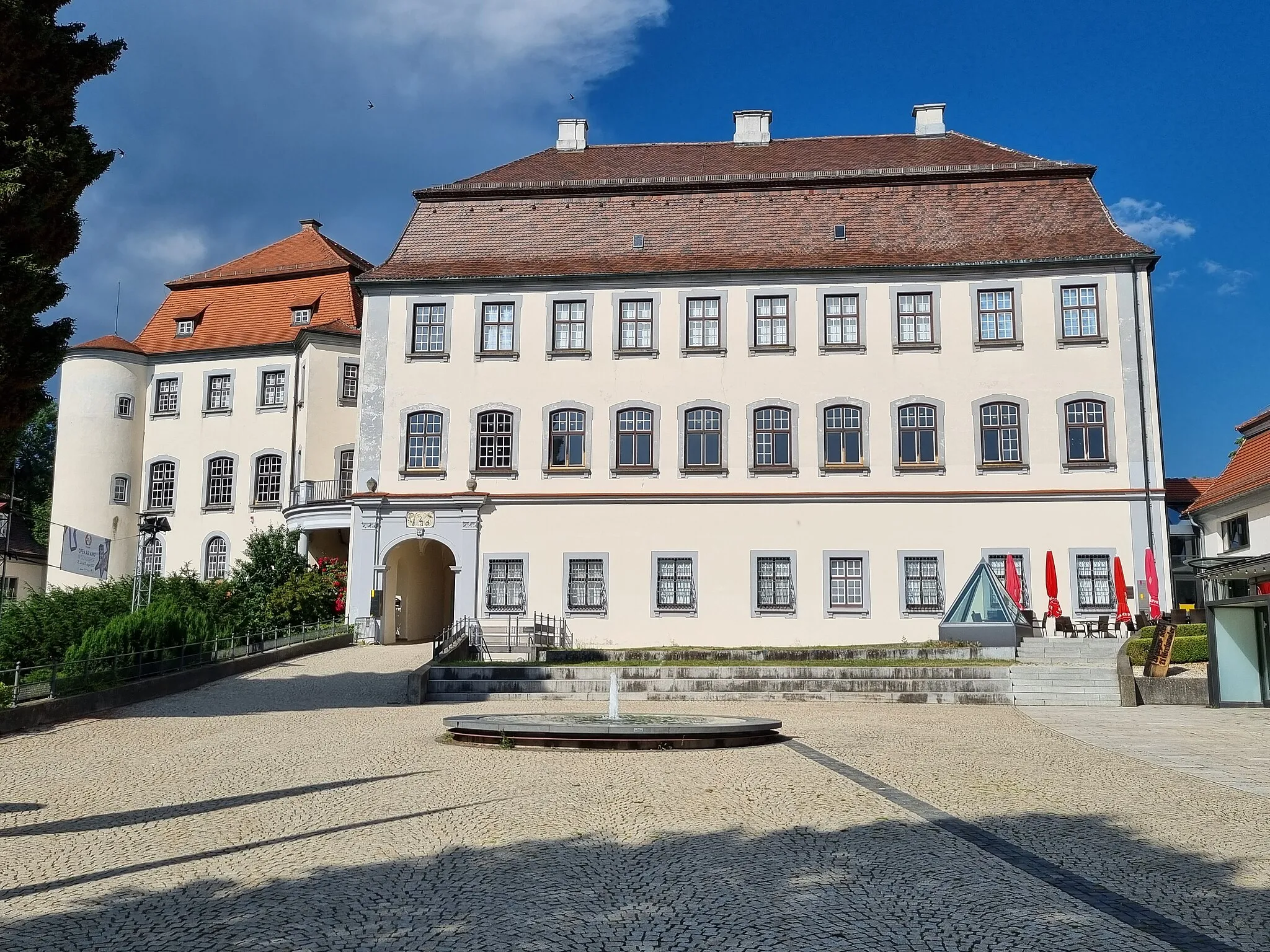 Photo showing: Schloss Großlaupheim (Schloss in Laupheim, Baden-Württemberg, Deutschland)