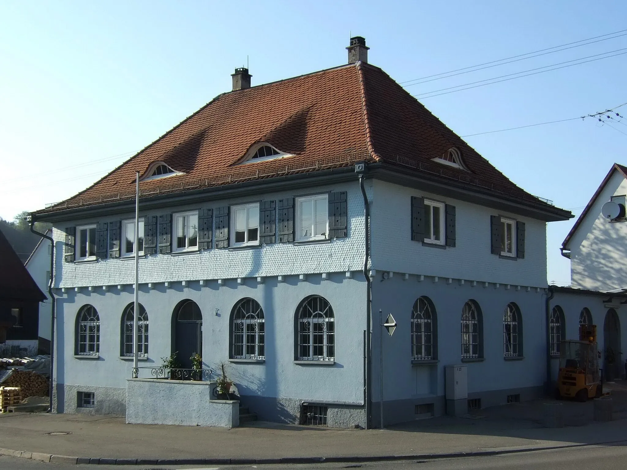 Photo showing: Former Post Office Onstmettingen
