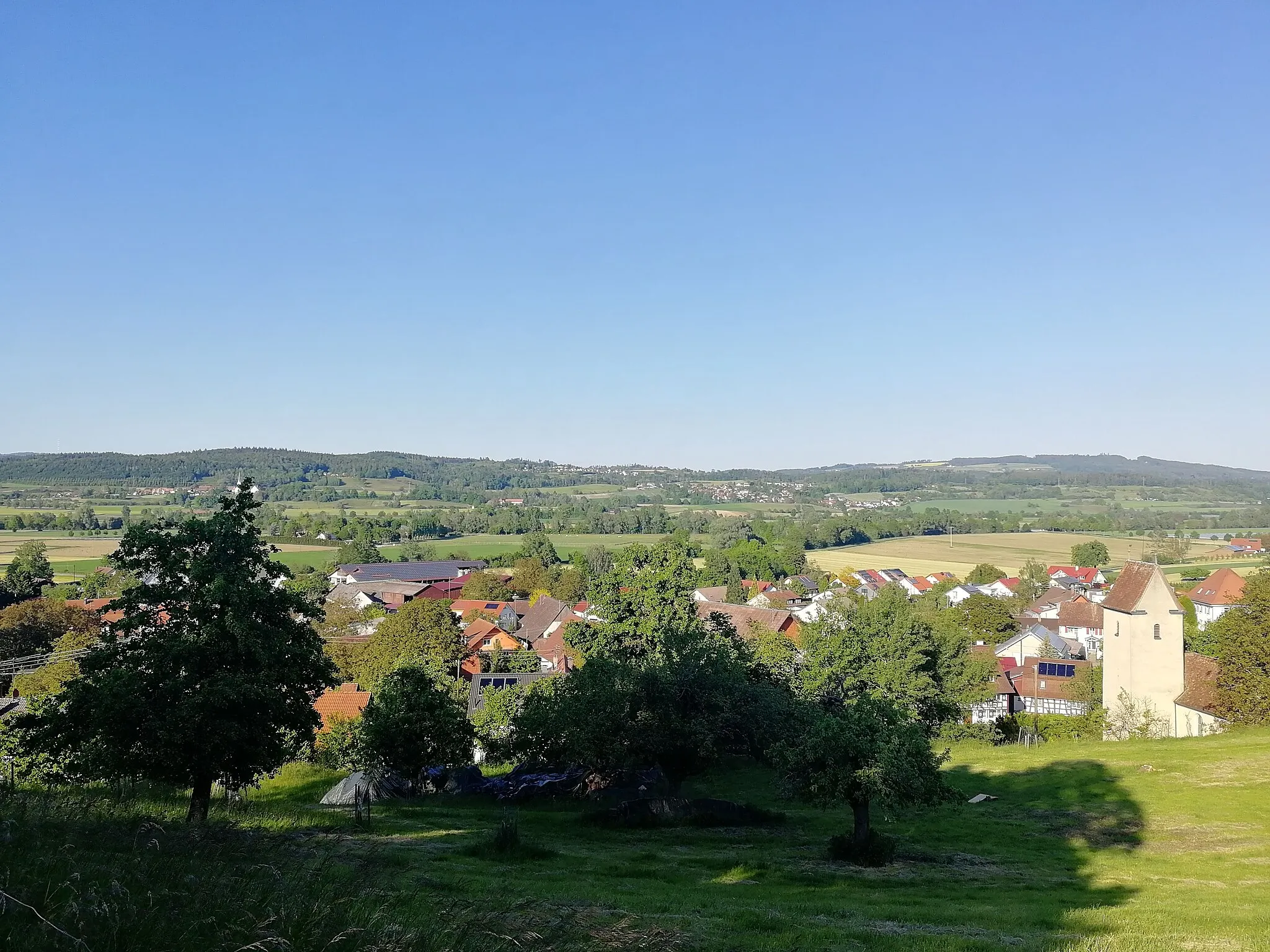 Photo showing: Sicht von Süden auf den Salemer Ortsteil Buggensegel