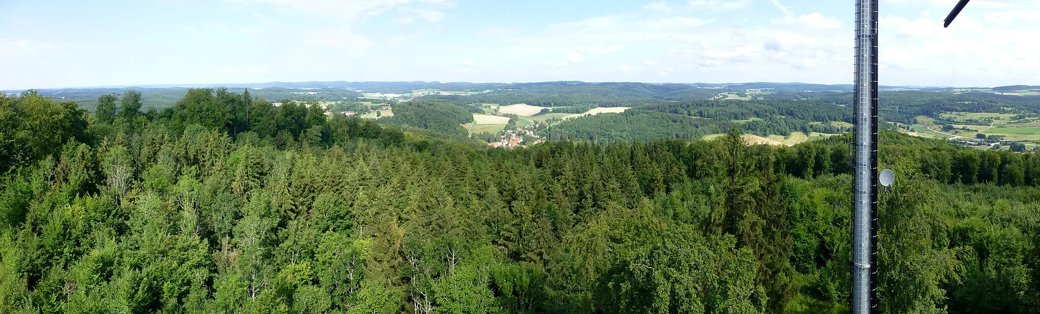 Photo showing: Panoramafoto vom Sternbergturm in westnordwestliche Richtung; in der Bildmitte Offenhausen