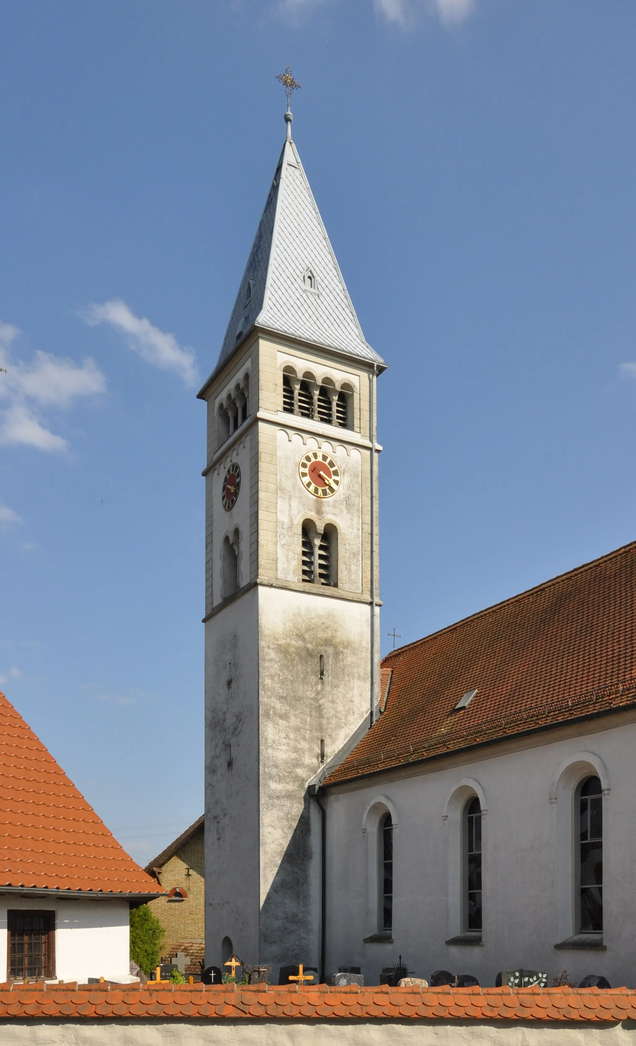 Photo showing: Katholische Pfarrkirche St. Columban, Bavendorf (Ortschaft Taldorf, Stadt Ravensburg)