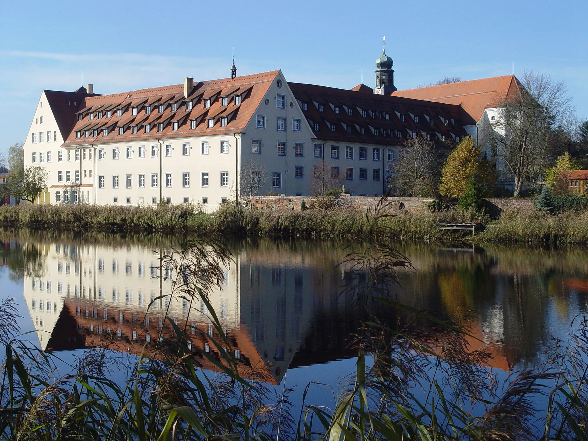 Photo showing: Kloster Wald (Südansicht) in der Gemeinde Wald (Hohenzollern), Deutschland