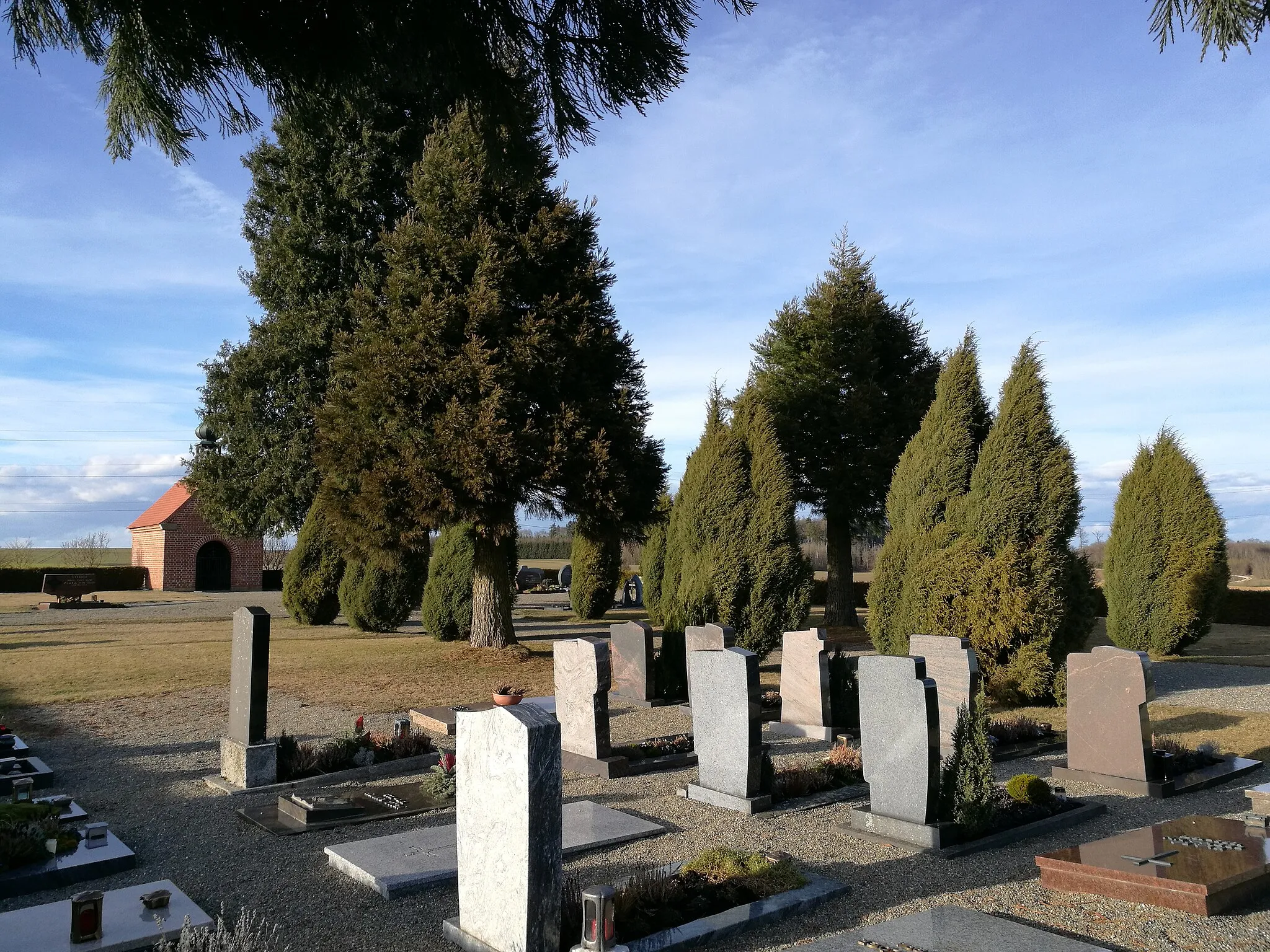 Photo showing: Deutschland (D) - Baden-Württemberg (BW) - Landkreis Konstanz (KN) - Mühlingen-Mainwangen: Friedhof