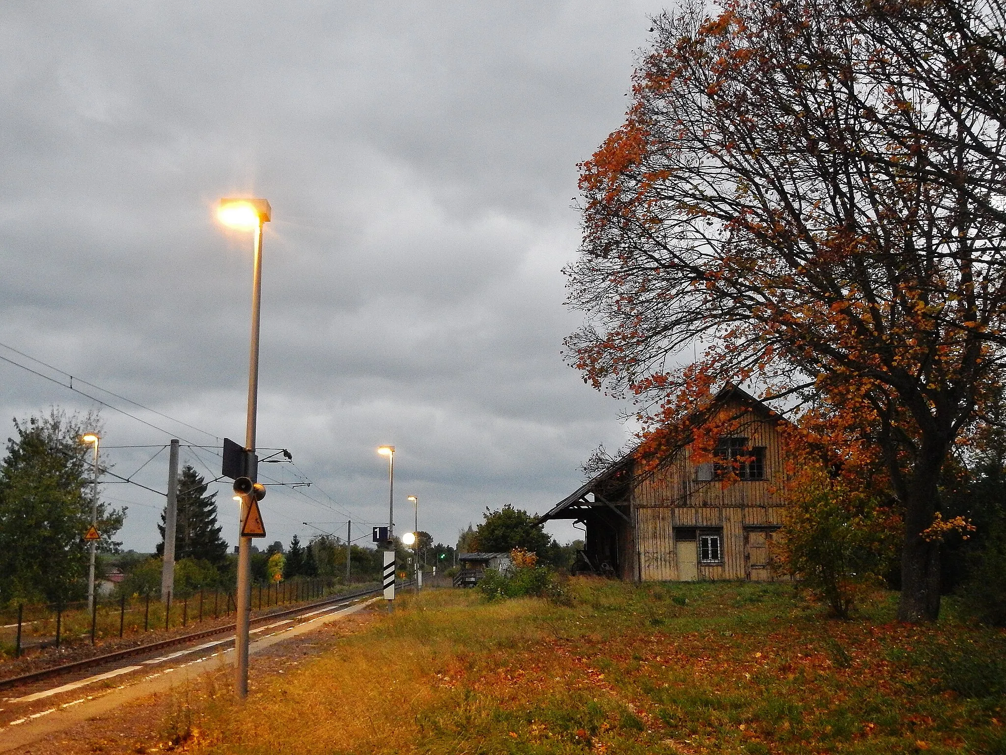 Photo showing: Bahnhof Ergenzingen