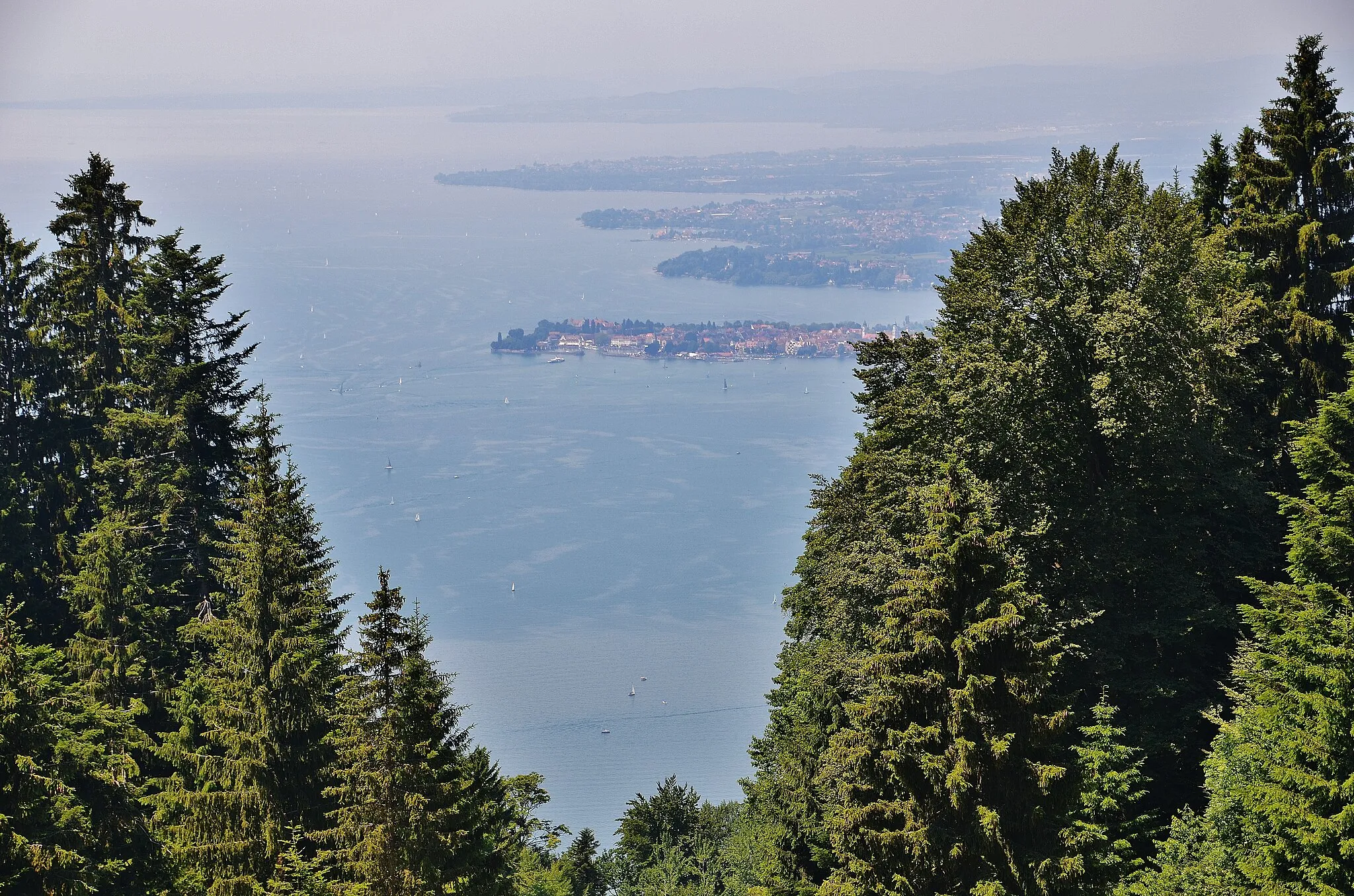 Photo showing: Blick vom Pfänder auf Lindau Insel