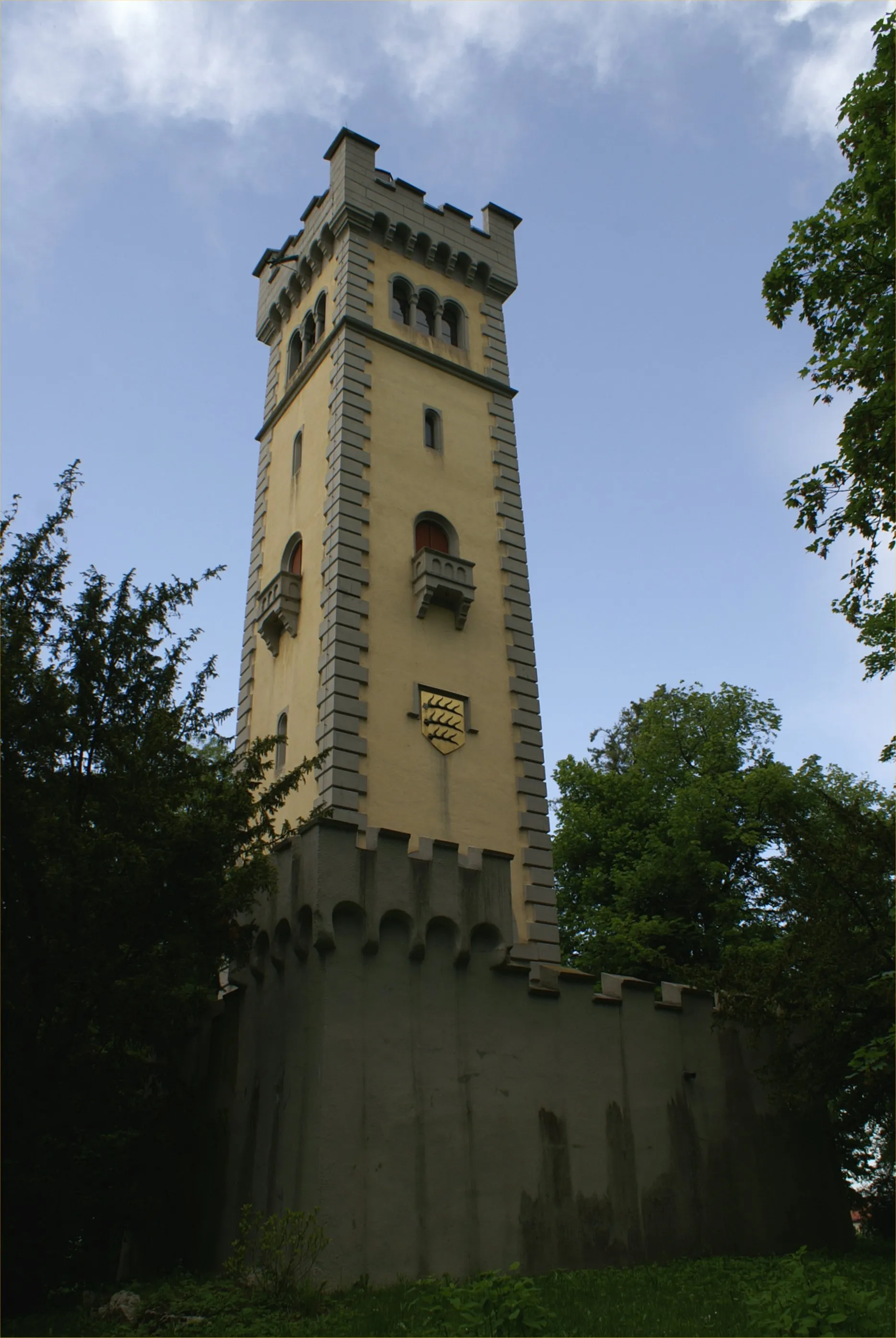 Photo showing: Der Wolfertturm in Ehingen (Donau) wurde 1891 als "Kaiser-Wilhelm-Gedächtnisturm" erbaut. Der Aussichtsturm ist eines der frühesten Betonbauwerke Süddeutschlands.
