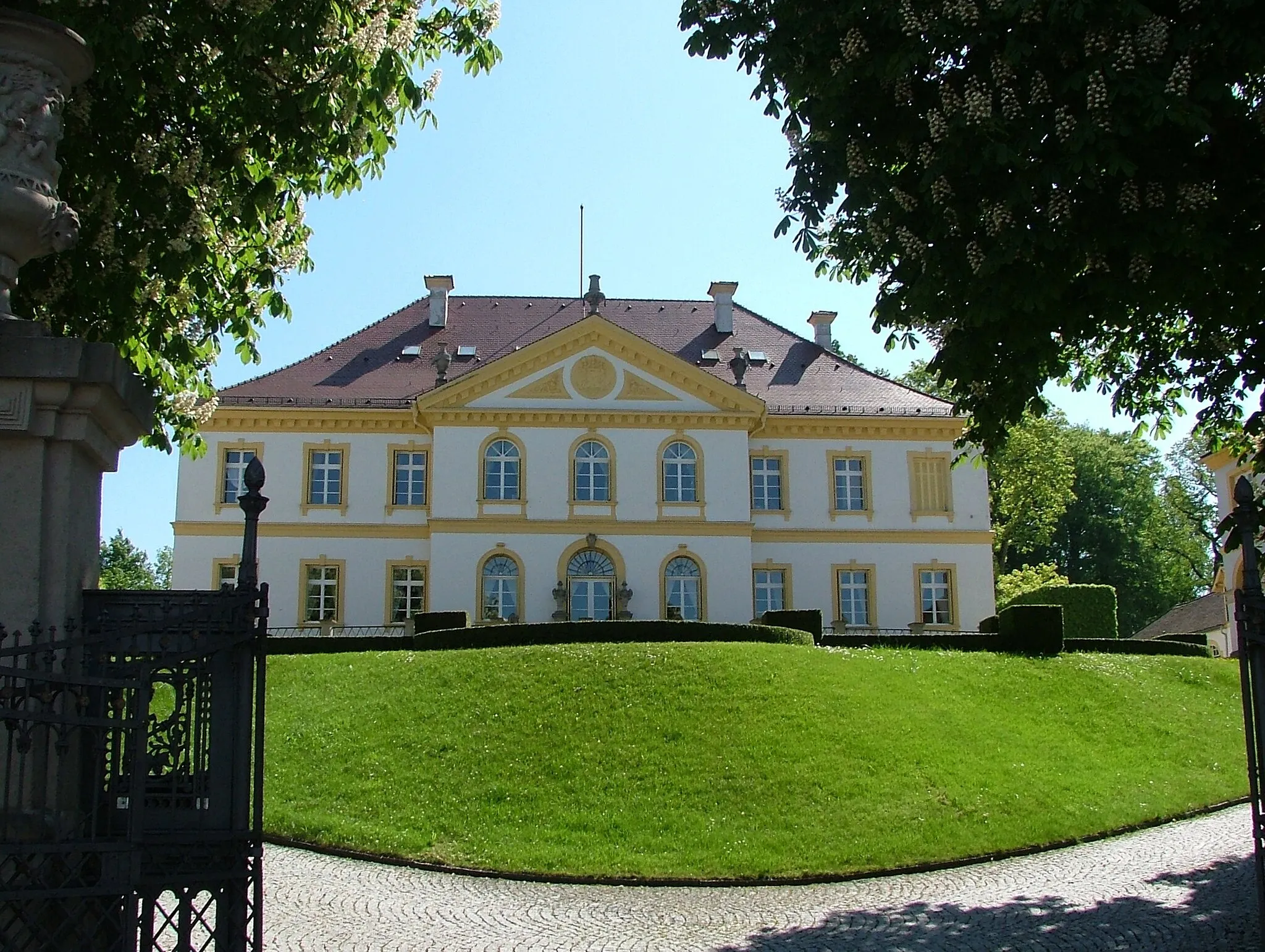 Photo showing: Schloss des Freiherrn von Hermann im italienischen Stil