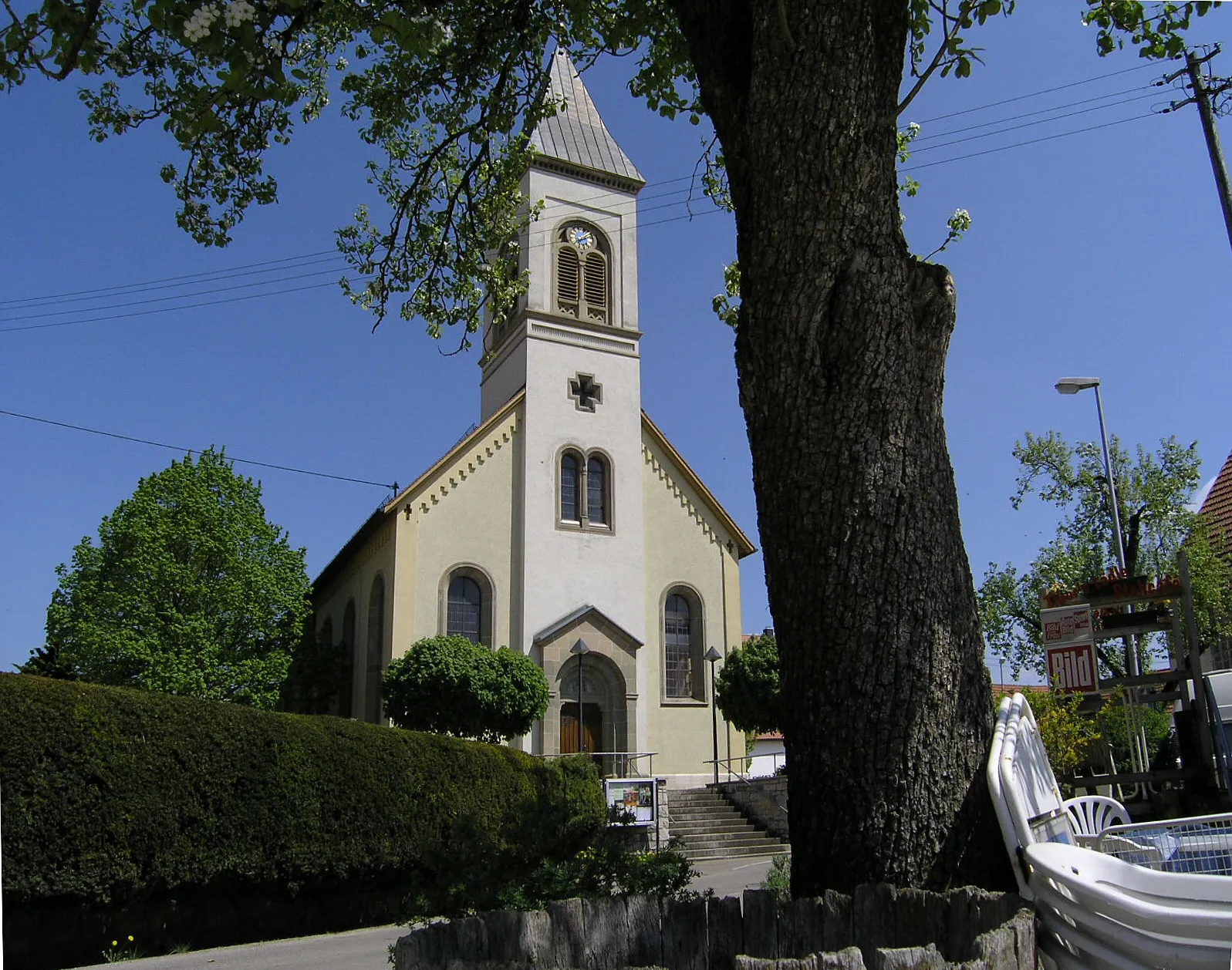 Photo showing: Bollingen. Kirche zum Heiligen Stephanus

Date: 11 May 2006