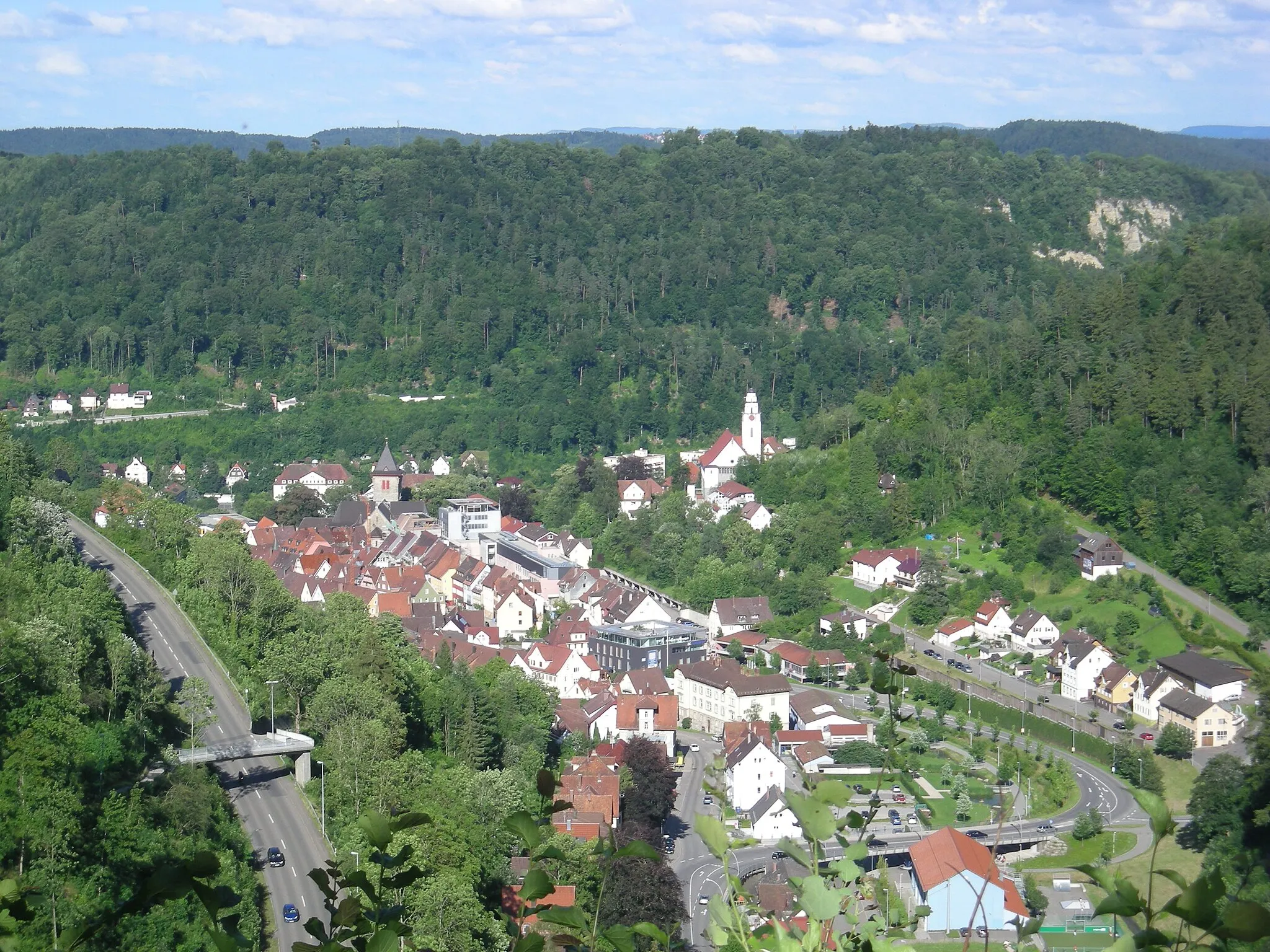 Photo showing: A view of the city from the hills in Oberndorf, Baden-Württemberg (Germany).