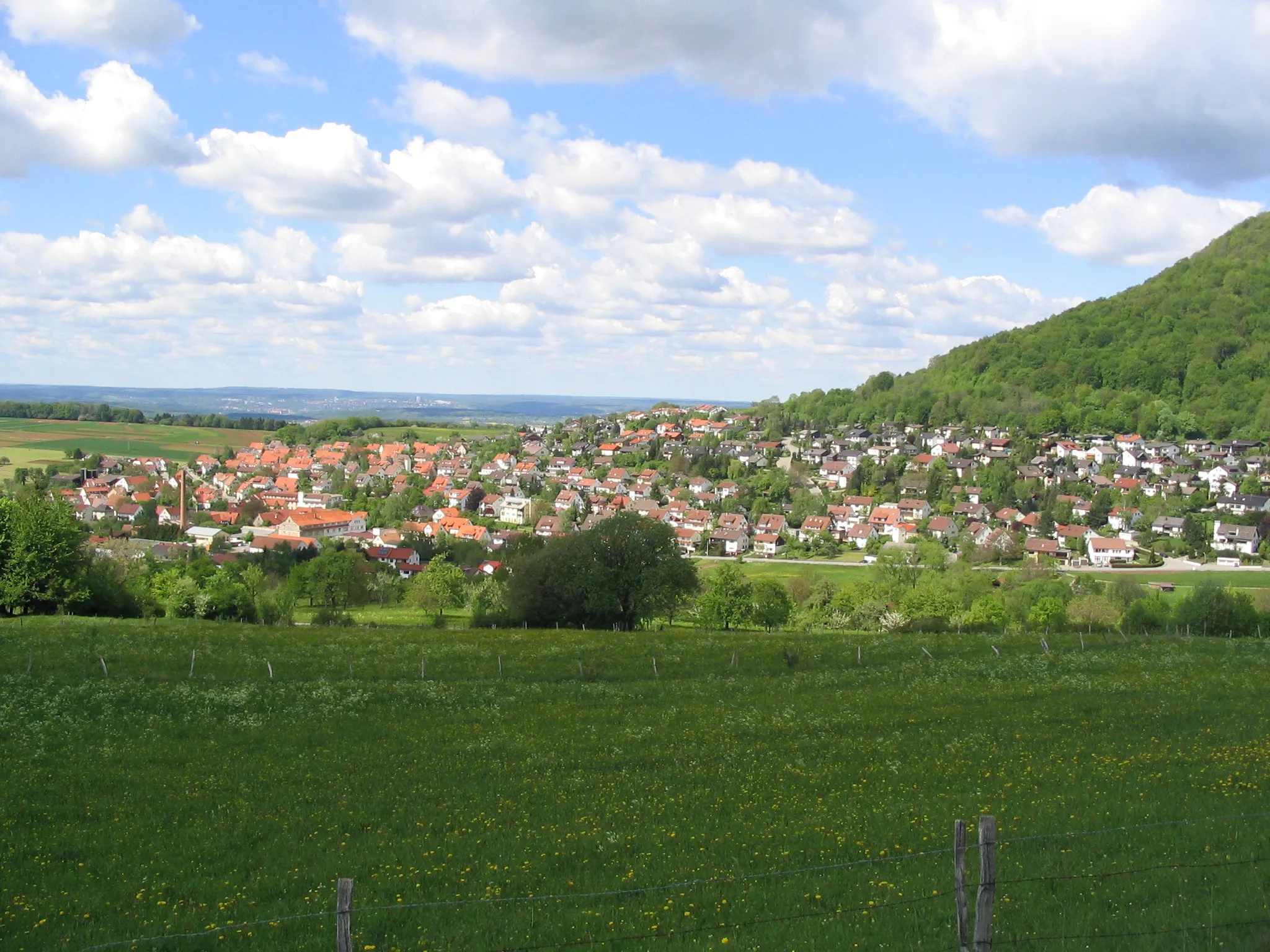 Photo showing: Blick über Öschingen aus südlicher Richtung