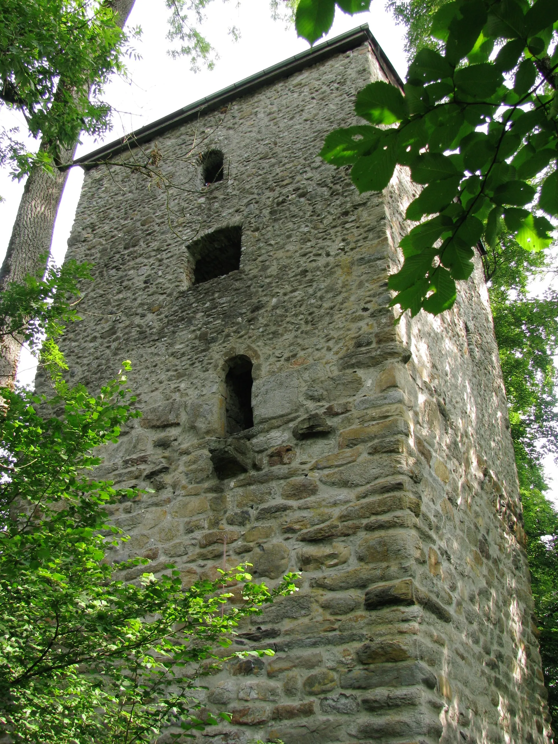 Photo showing: Burgruine Praßberg, Bergfried.