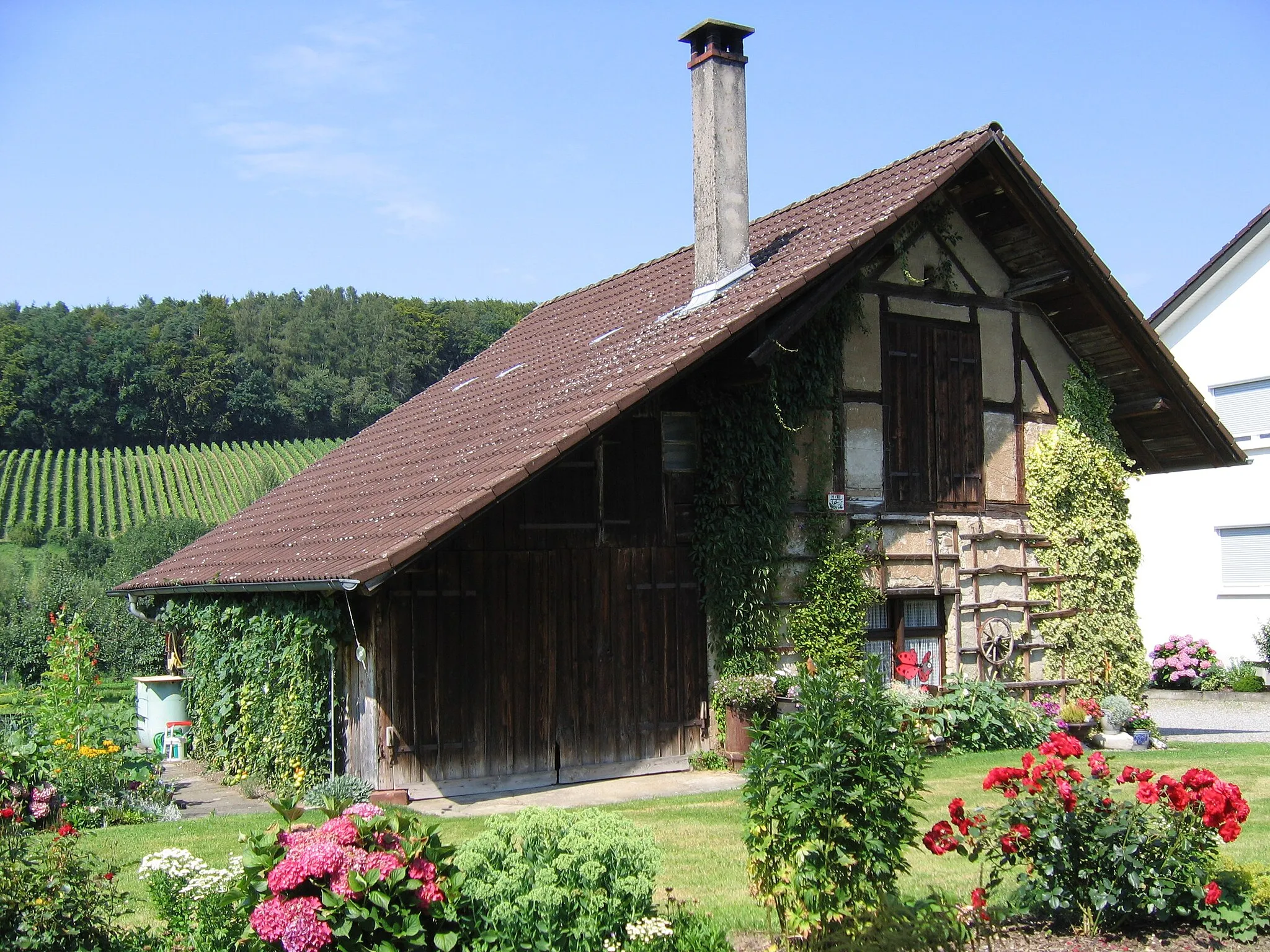 Photo showing: Germany - Baden-Württemberg - Bodenseekreis - Kressbronn am Bodensee - Döllen: old house with timber framing