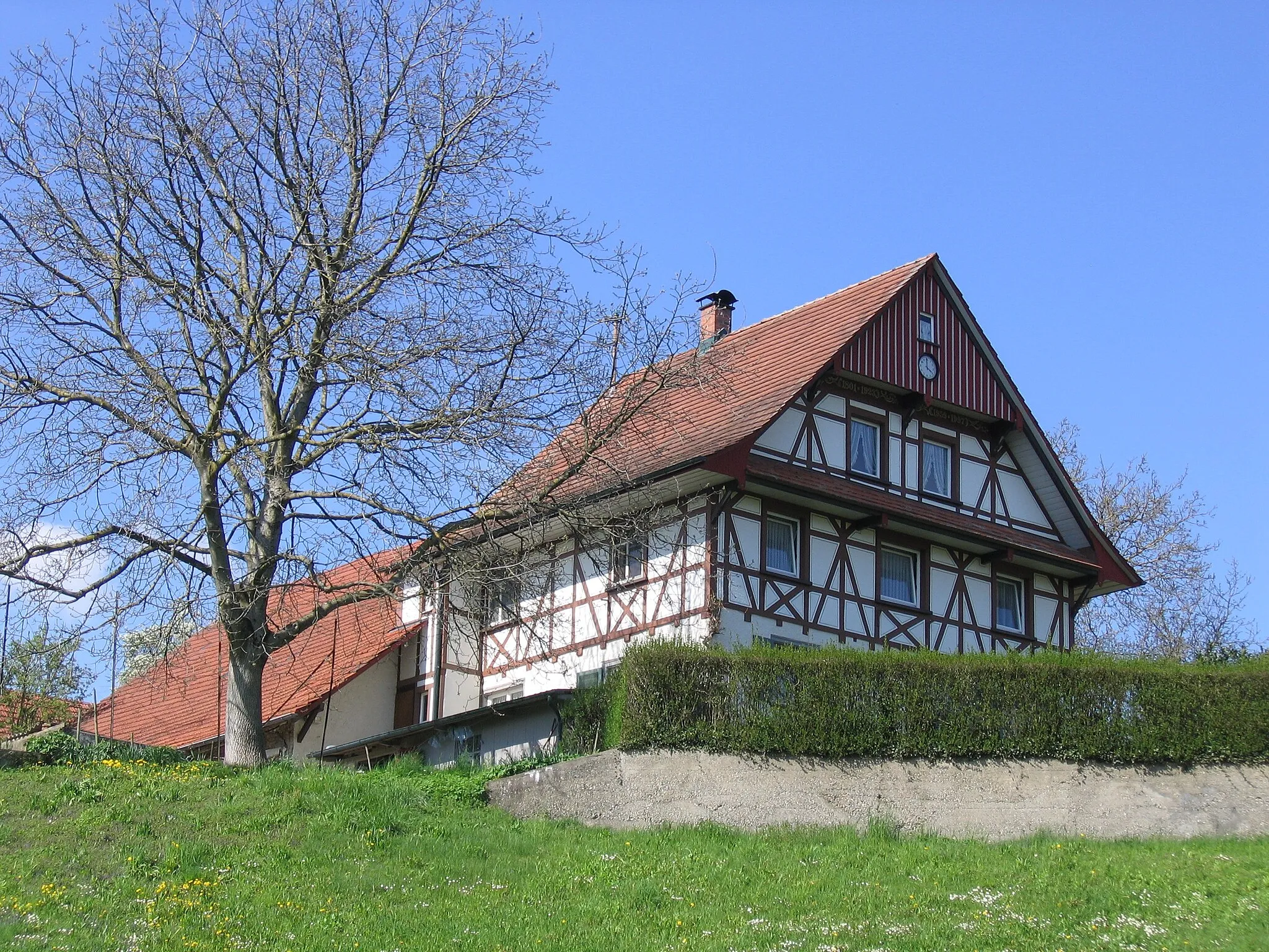 Photo showing: Germany - Baden-Württemberg - Bodenseekreis - Kressbronn am Bodensee - Gottmannsbühl: farmhouse with timber framing