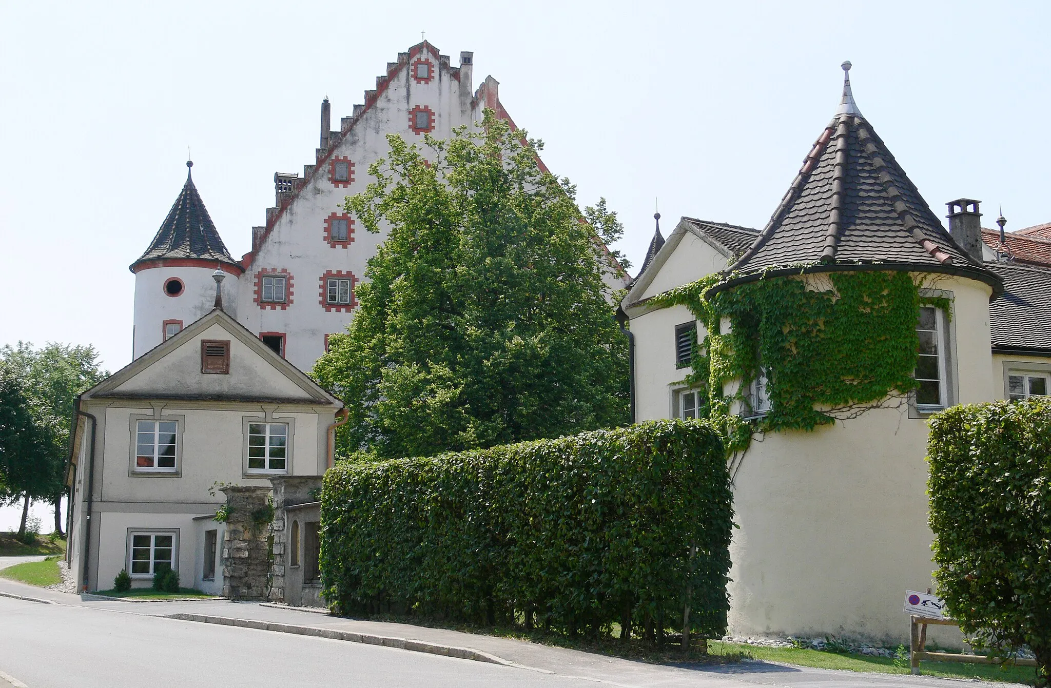 Photo showing: Altes Schloss

Kißlegg, Kreis Ravensburg, Baden-Württemberg, Deutschland