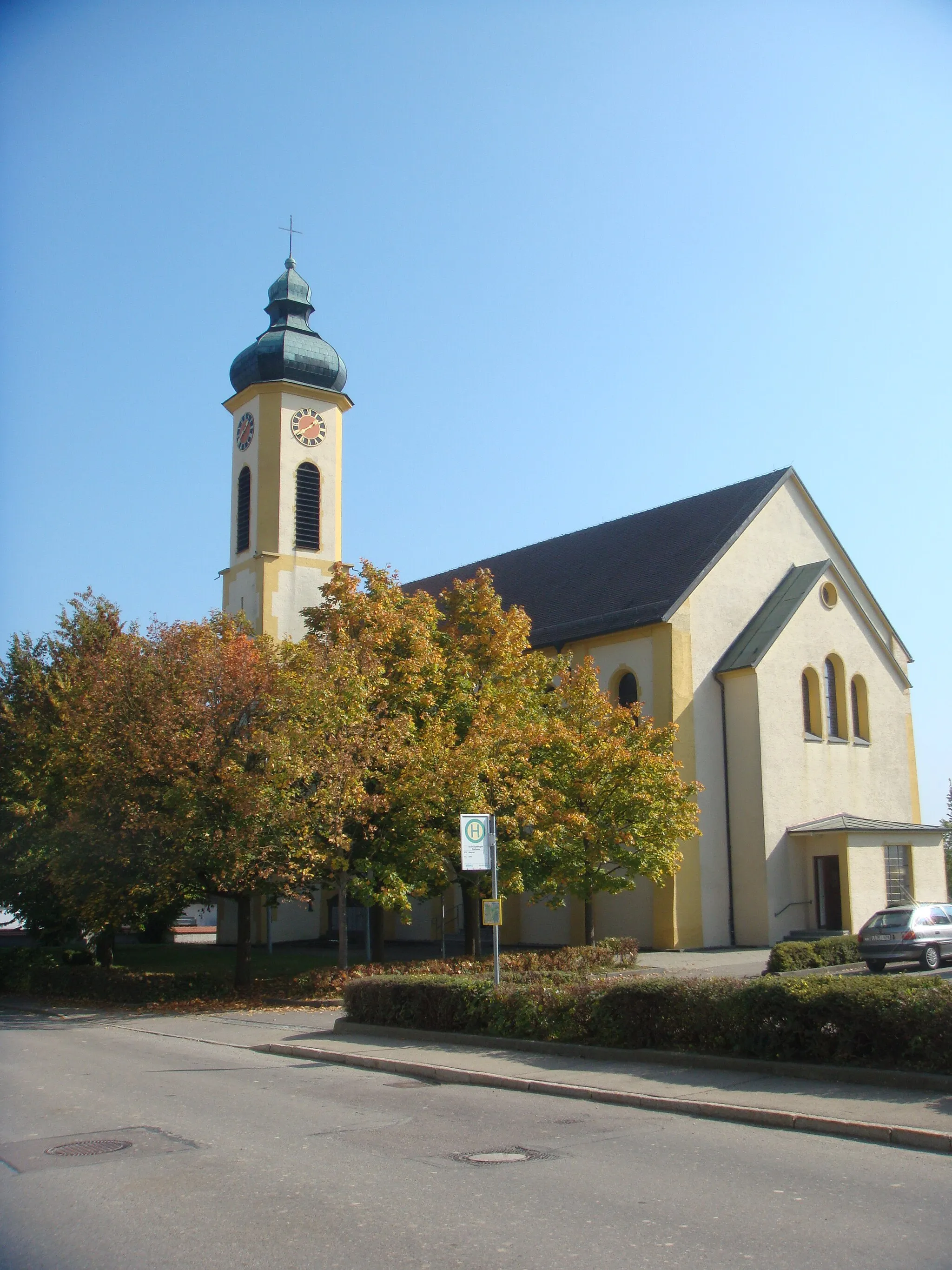 Photo showing: Dorfkirche in Schürpflingen von Nordwesten