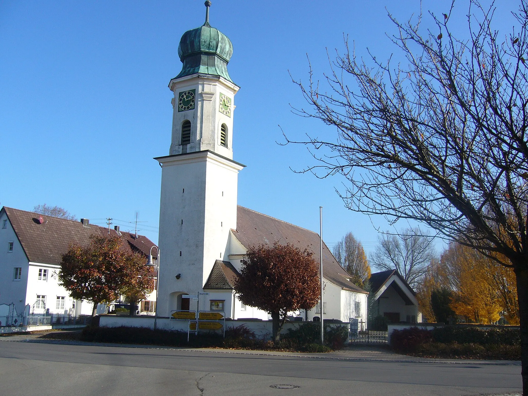 Photo showing: Catholic Church in Oberstadion-Hundersingen, Germany