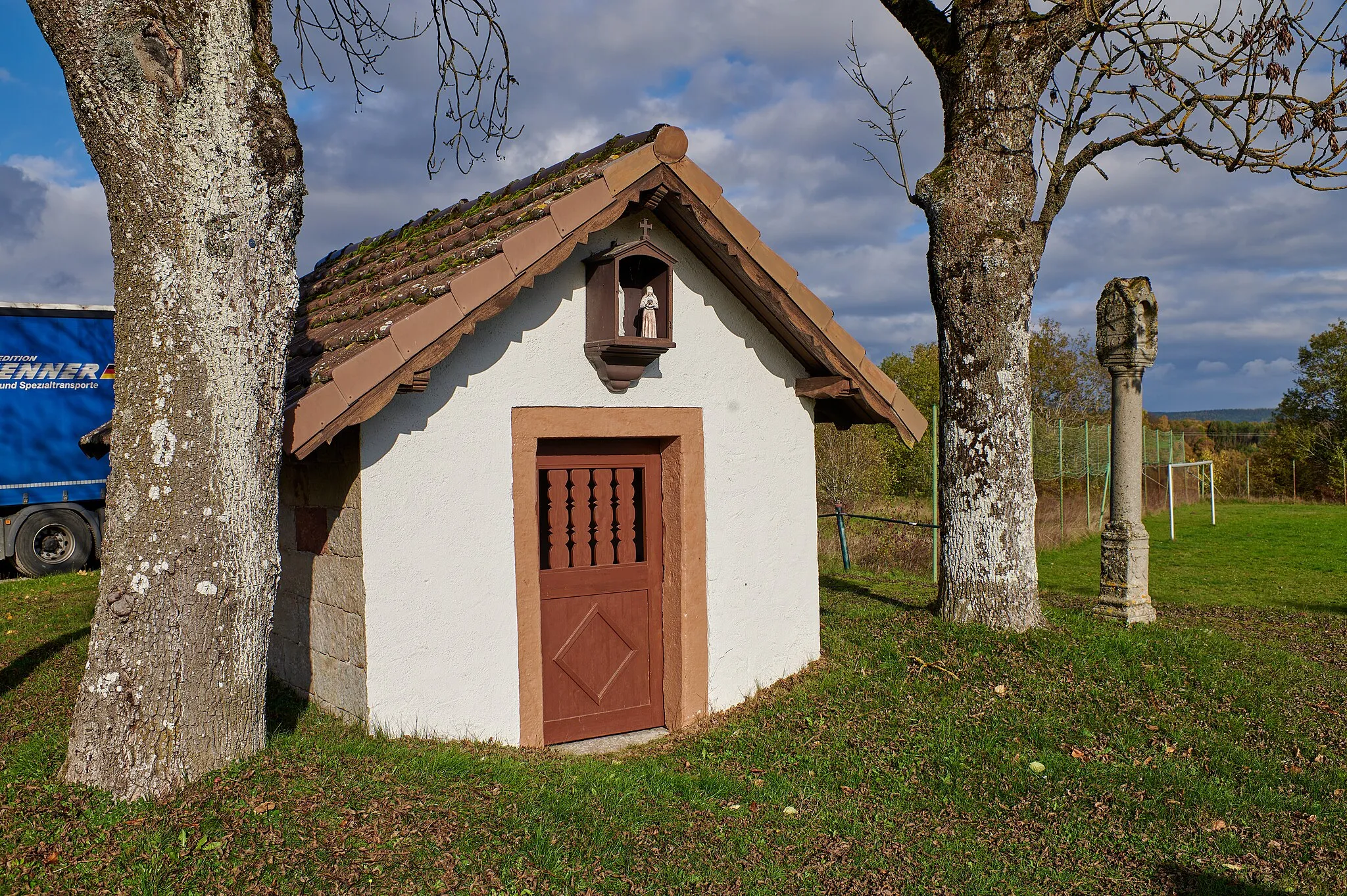 Photo showing: Burkardroth: Gefäll, Bildstock D-6-72-117-28