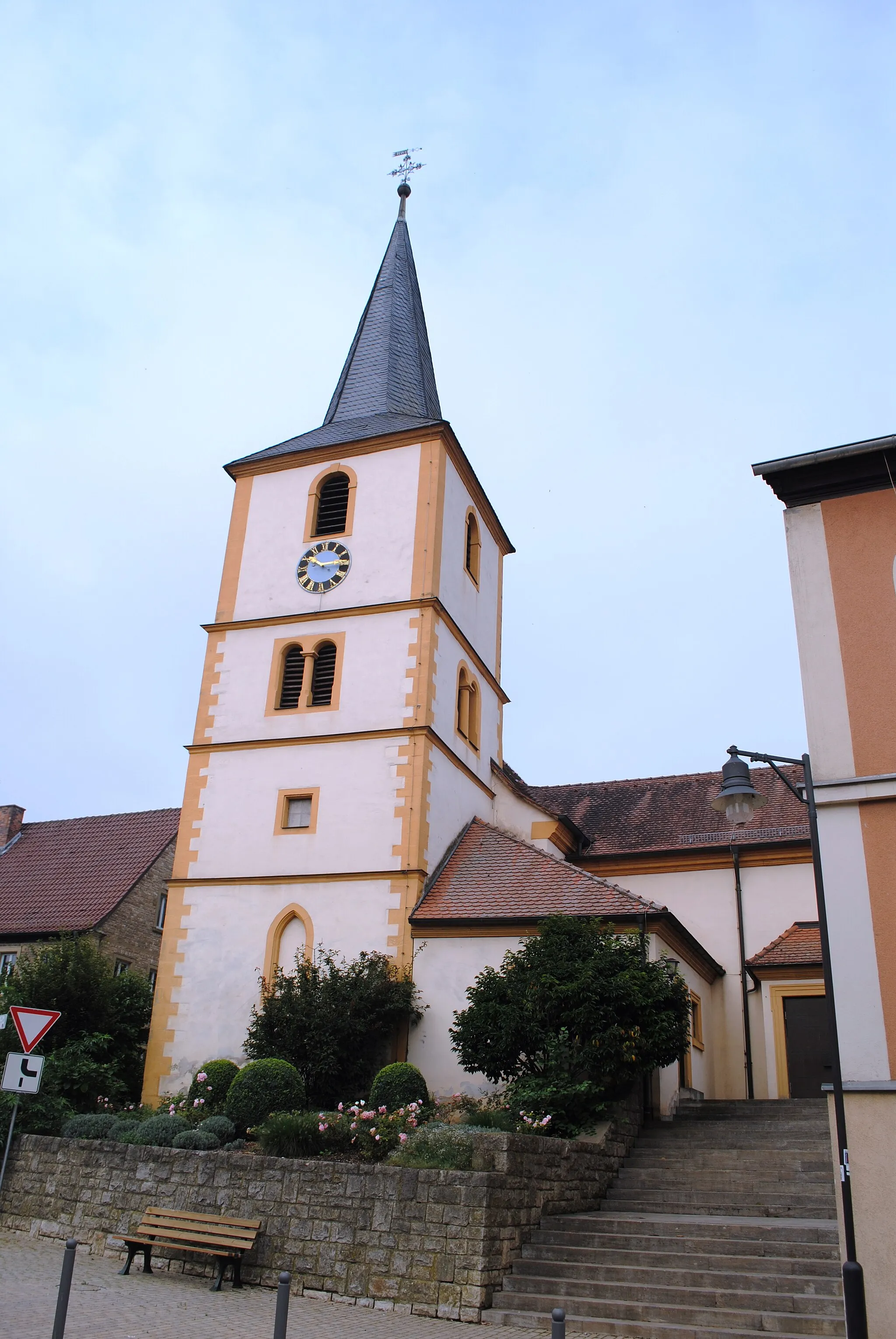 Photo showing: Pfarrkirche St. Simon und Judas, Bibergau