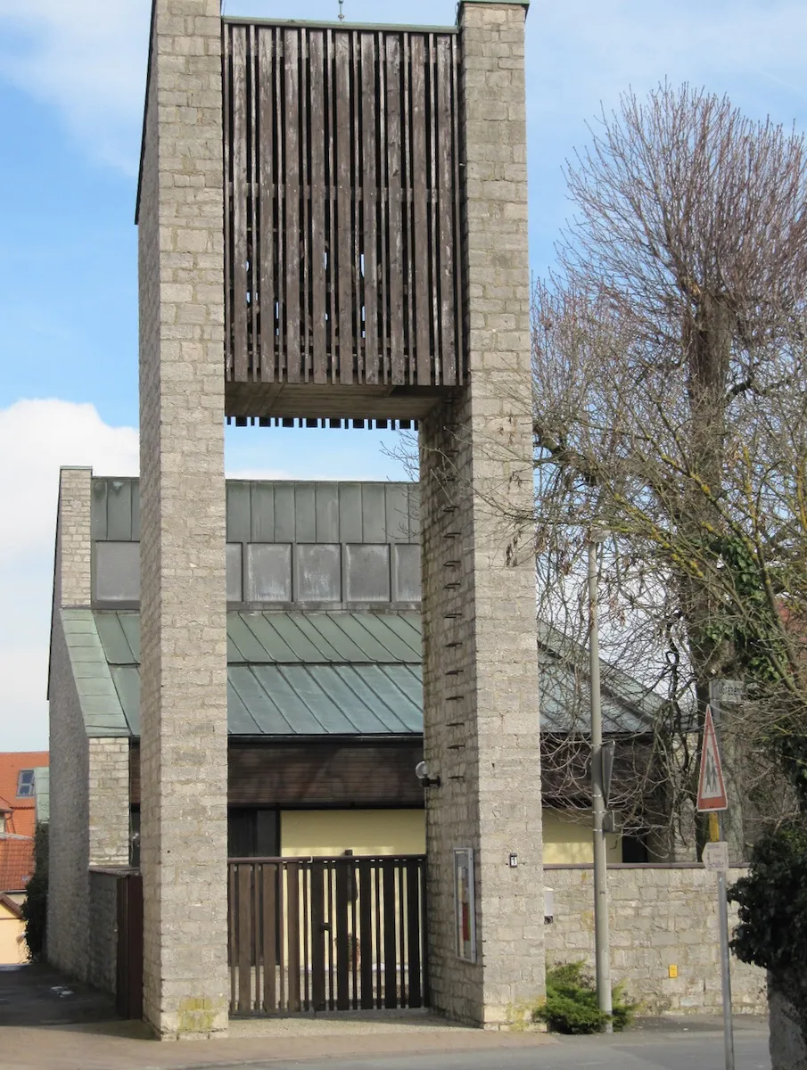 Photo showing: Katholische Kirche St. Hedwig