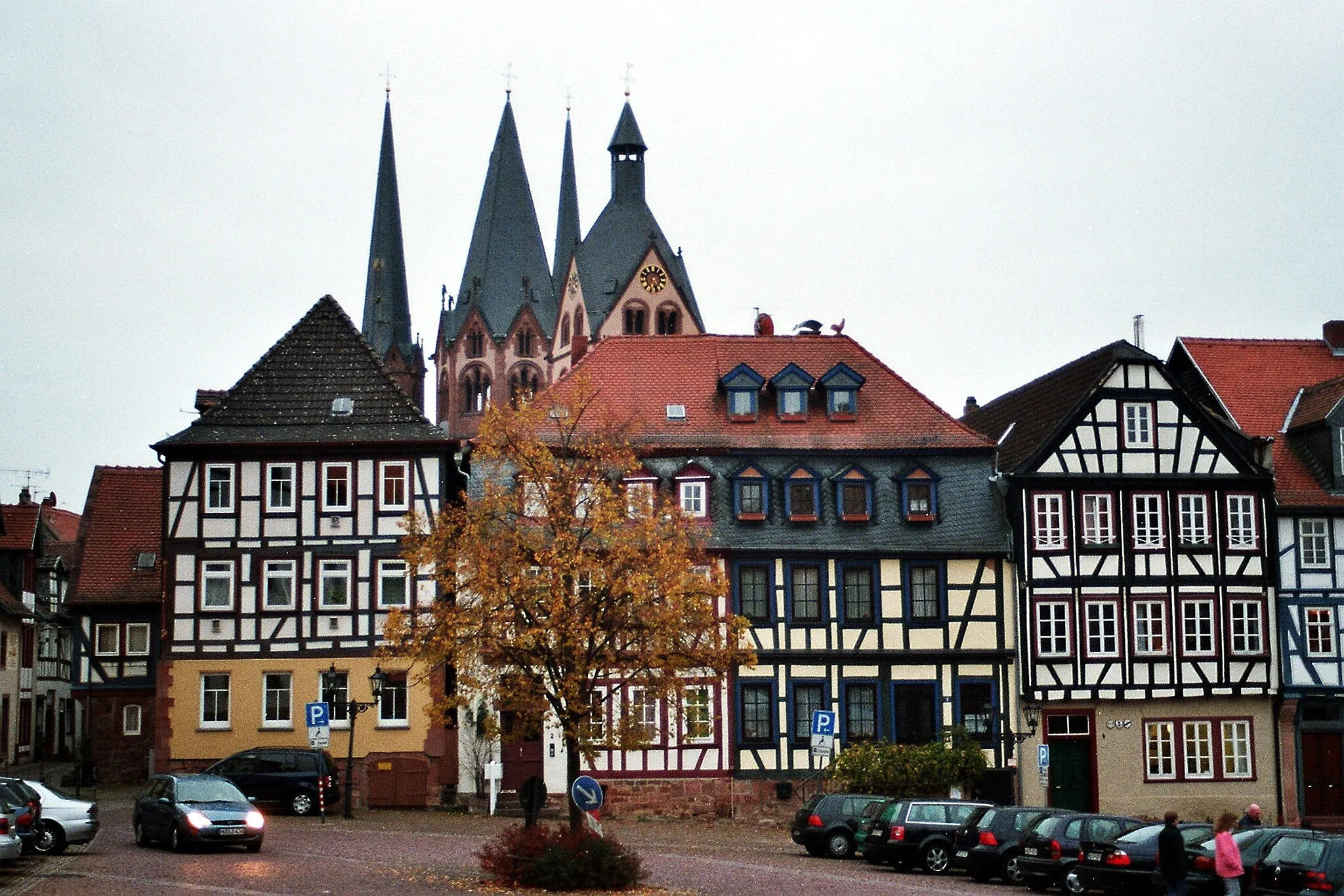 Photo showing: Gelnhausen, the east side of the upper market