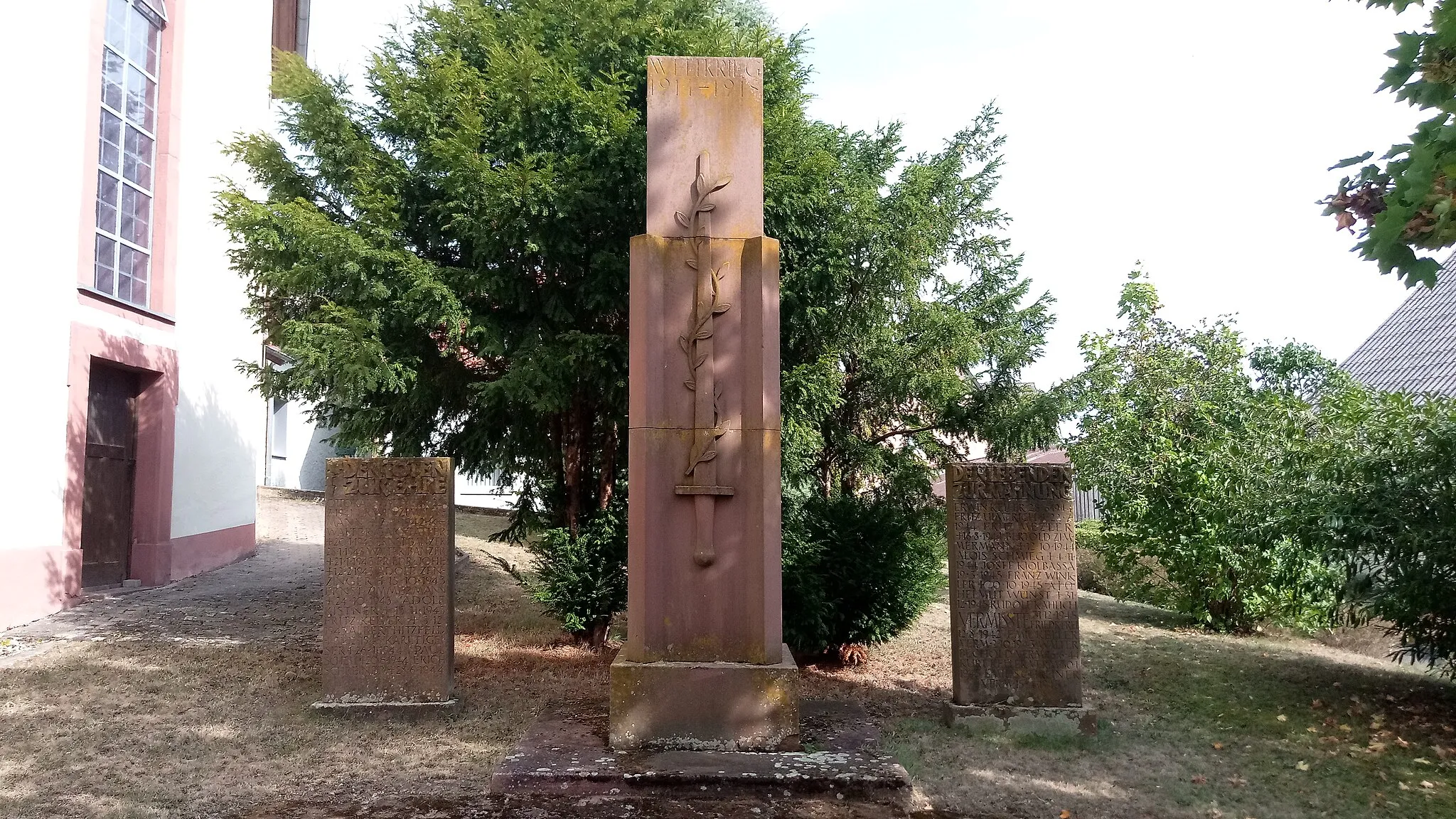 Photo showing: Kriegerdenkmal Hohenstadt