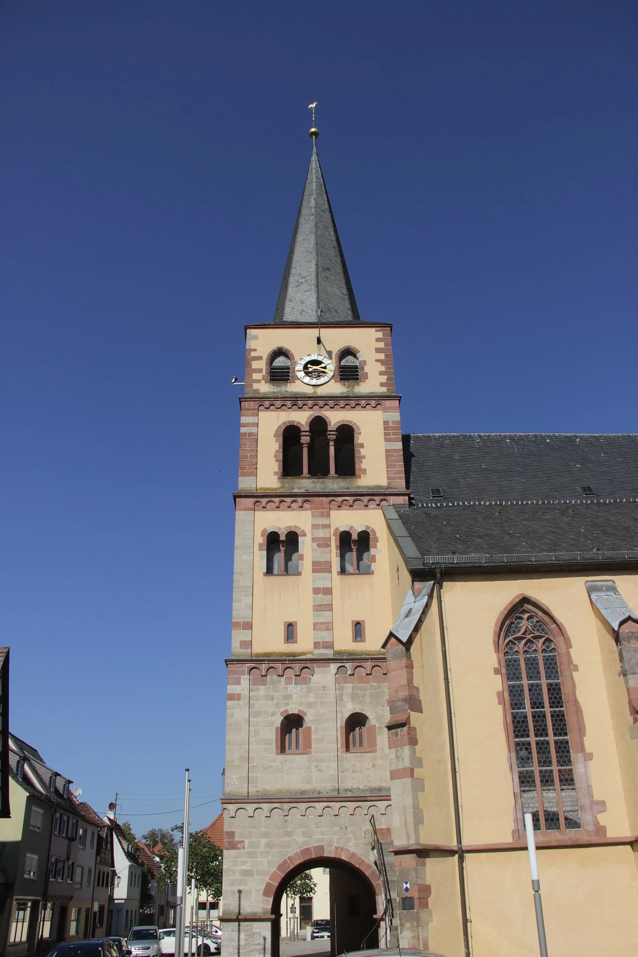 Photo showing: Church St. Andreas in Karlstadt
