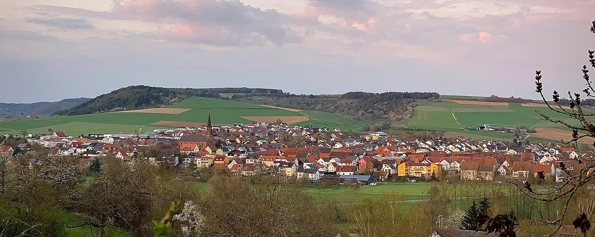 Photo showing: Blick auf den Hauptort Werbach der gleichnamigen Gemeinde Werbach (2021)