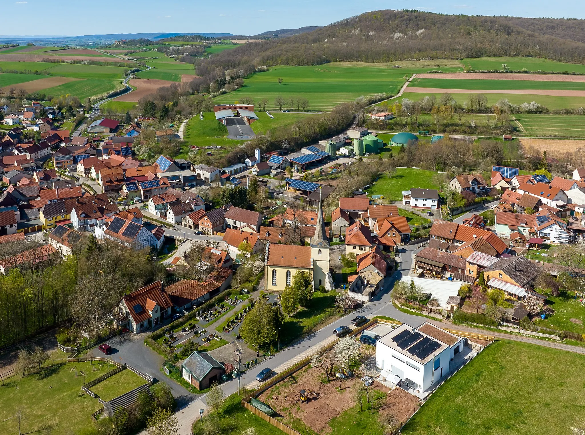 Photo showing: Altershausen near Königsberg in Bavaria, aerial view