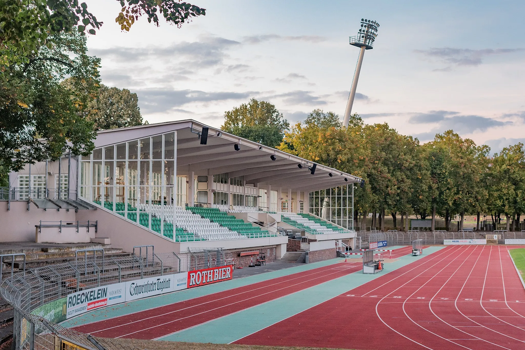 Photo showing: Schweinfurt. Sachs-Stadion