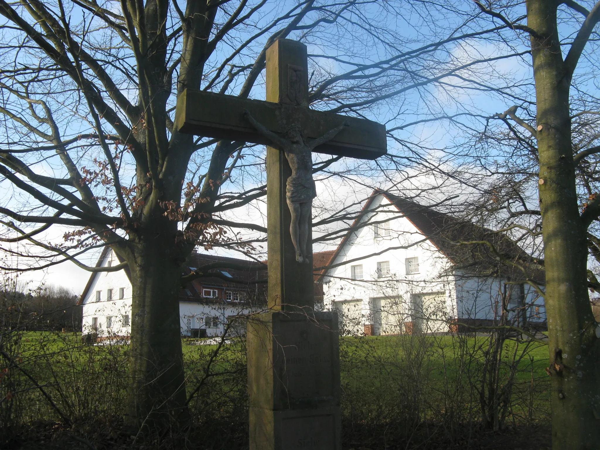 Photo showing: Jossgrund-Villbach, crucifix from old Lettgenbrunn cemetery