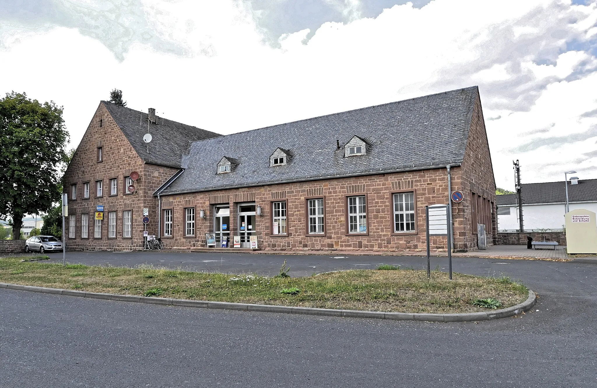 Photo showing: Bilder vom Flug Nordholz-Hammelburg 2015: Bahnhof Hammelburg.