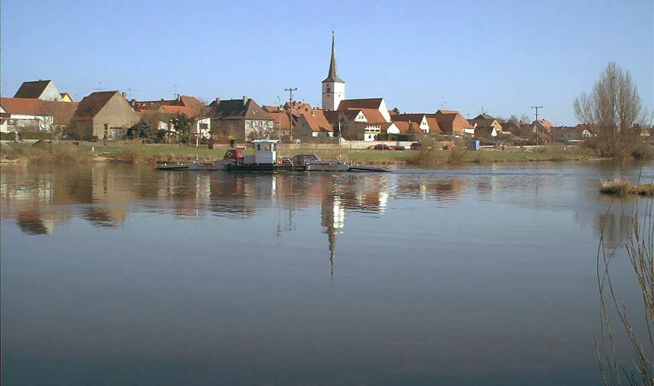 Photo showing: Die Mainfähre zwischen Albertshofen und Mainstockheim