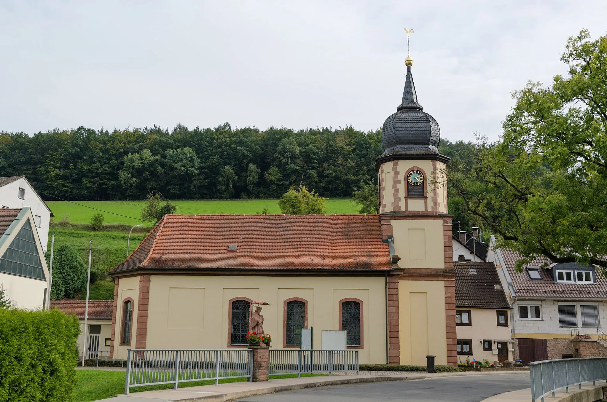 Photo showing: Eschau, Hobbach, Katholische Filialkirche St. Johann Baptist