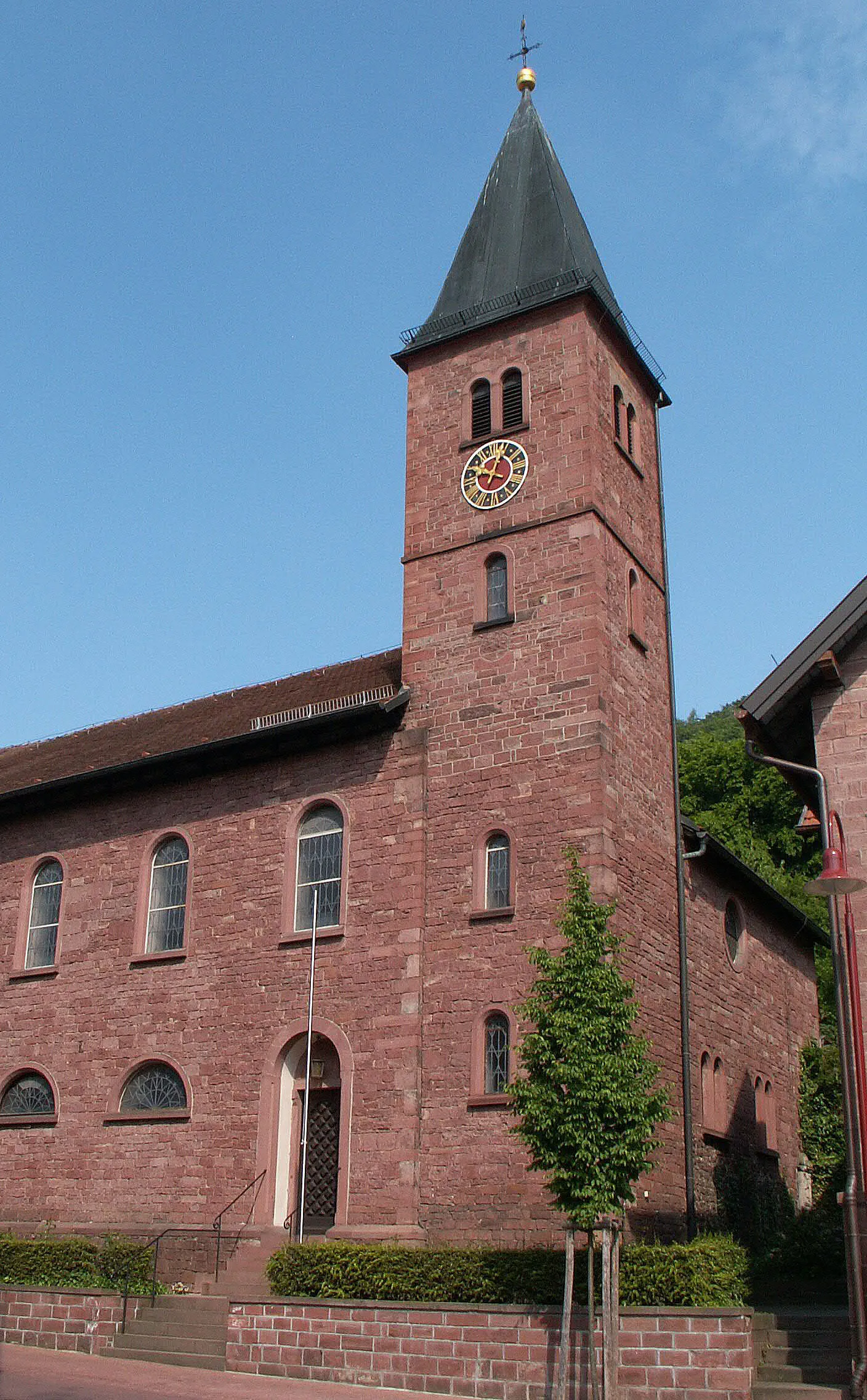 Photo showing: Kirche in Hasloch