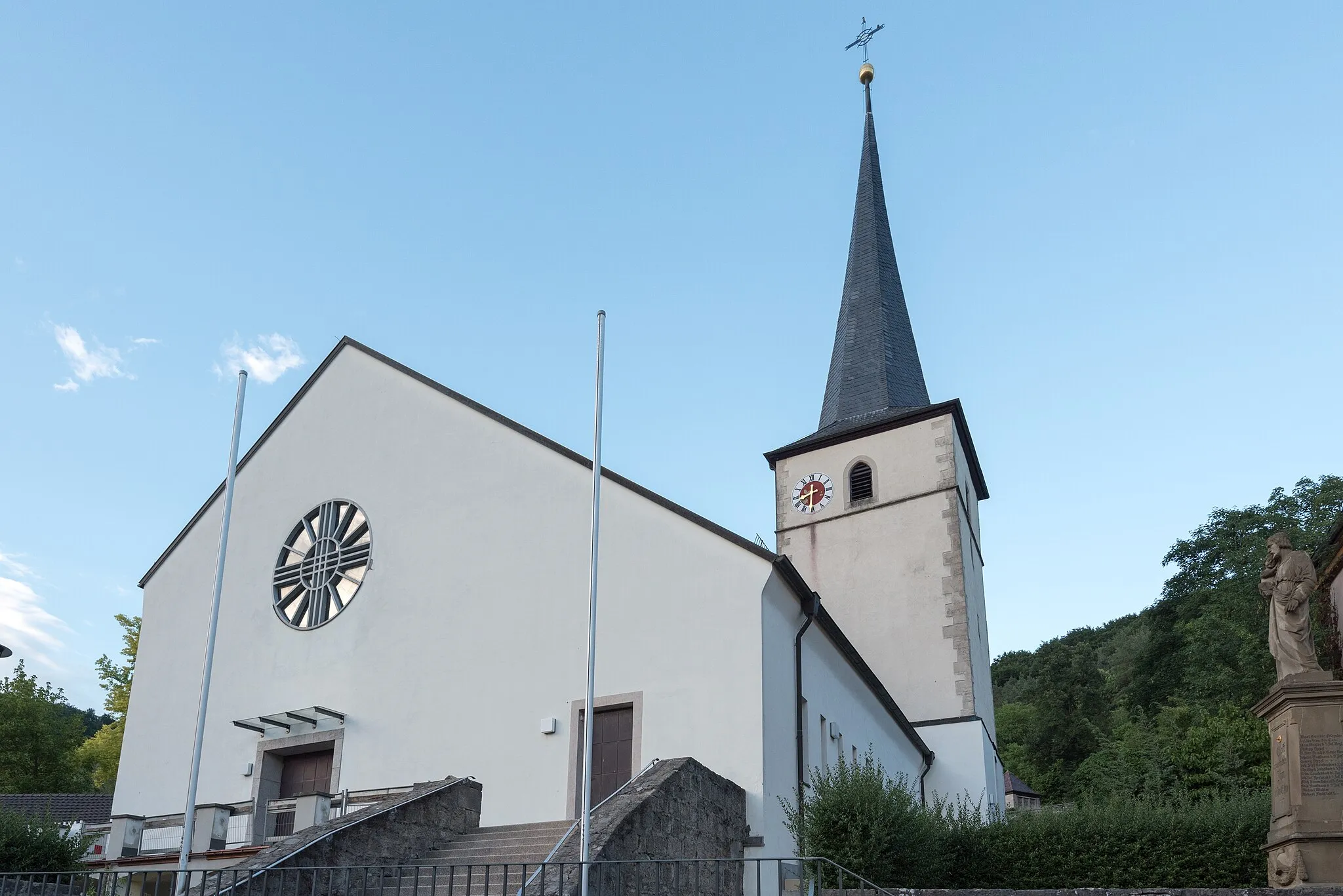 Photo showing: Ramsthal, Kirchgasse, Kirchturm D-6-72-142-1