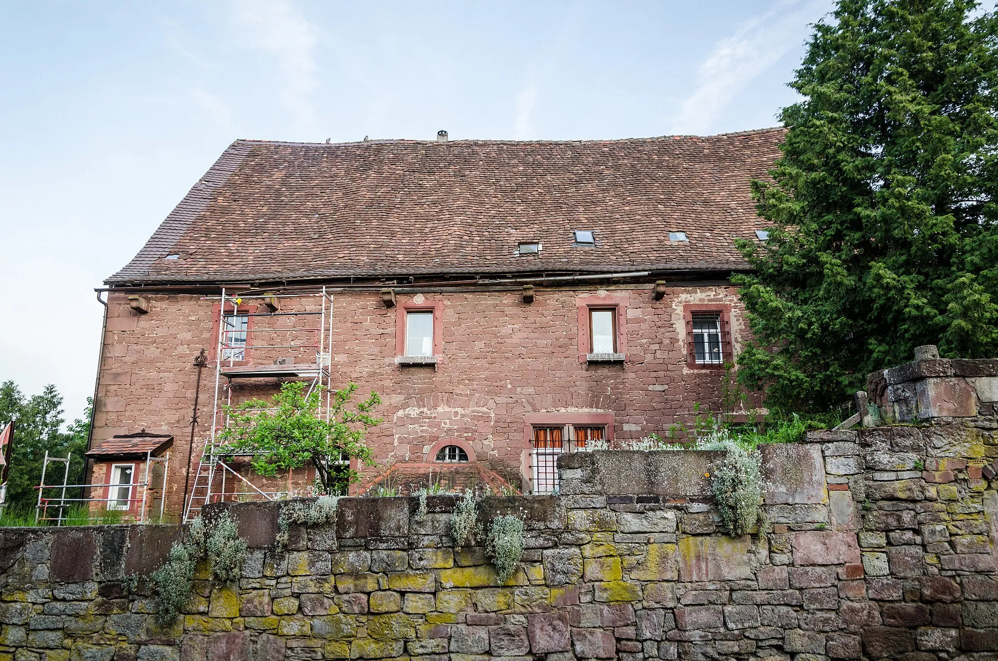 Photo showing: Remlingen, Schloss 5
