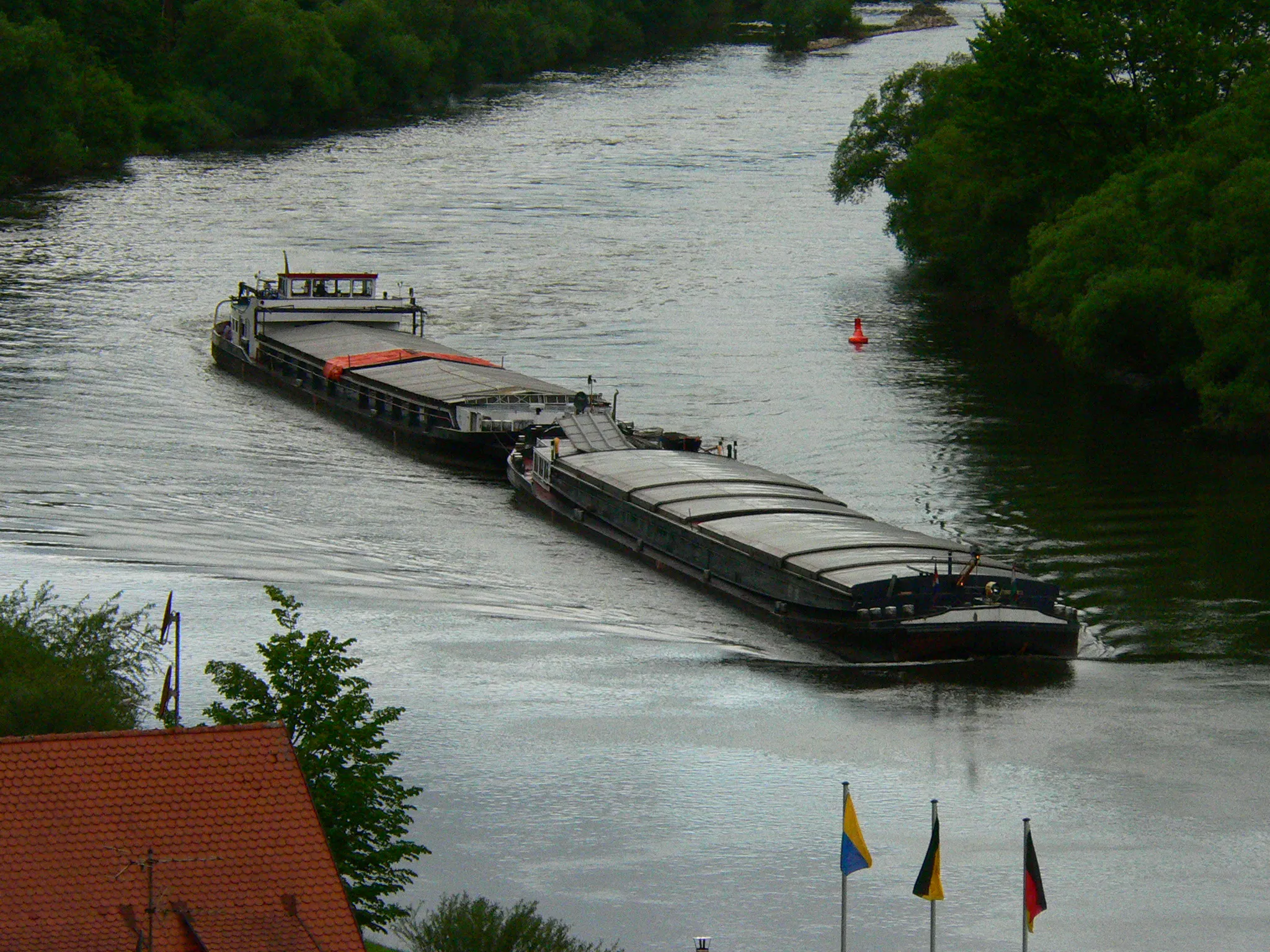 Photo showing: Schubverband vor Freudenberg am Main,