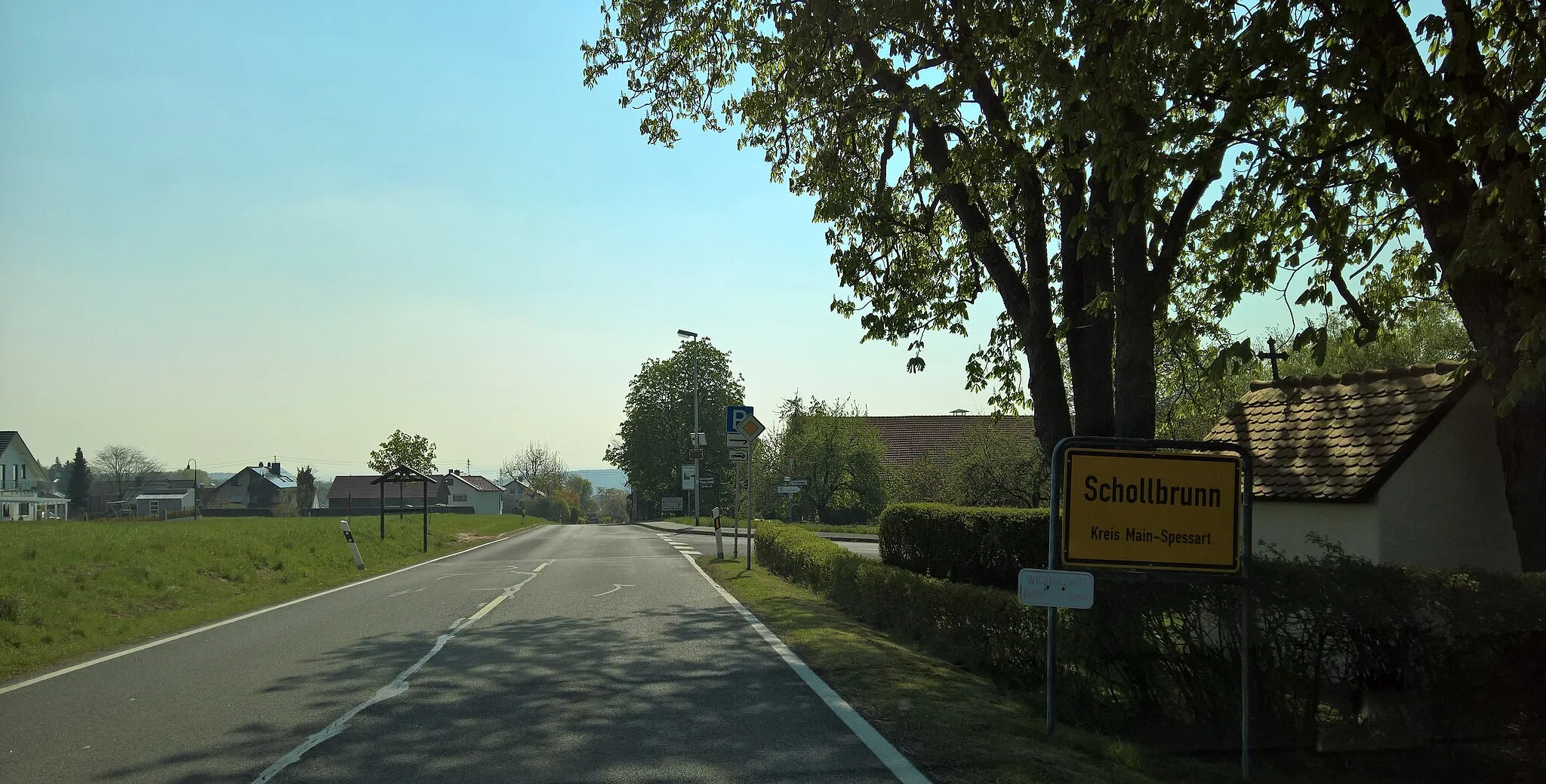 Photo showing: Ortseinfahrt von Schollbrunn aus Richtung Nordwesten