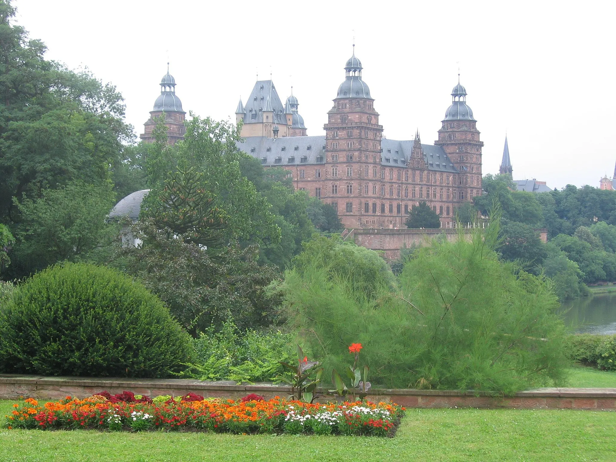 Photo showing: Schloss Johannisburg