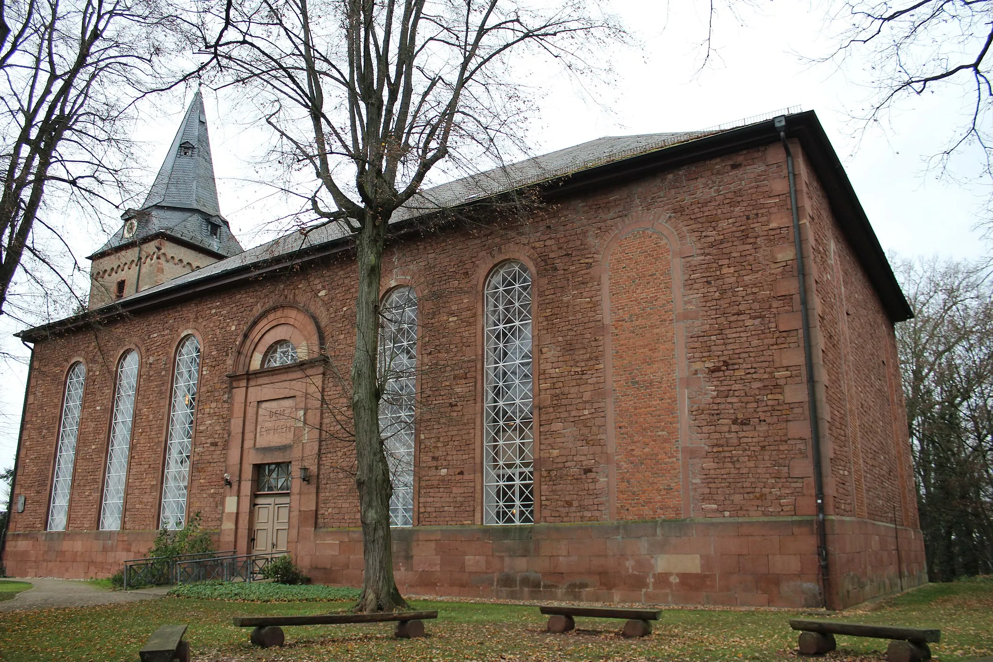 Photo showing: Evangelische Kirche Niedergründau, Gemeinde Gründau, Main-Kinzig-Kreis, Hessen, Deutschland