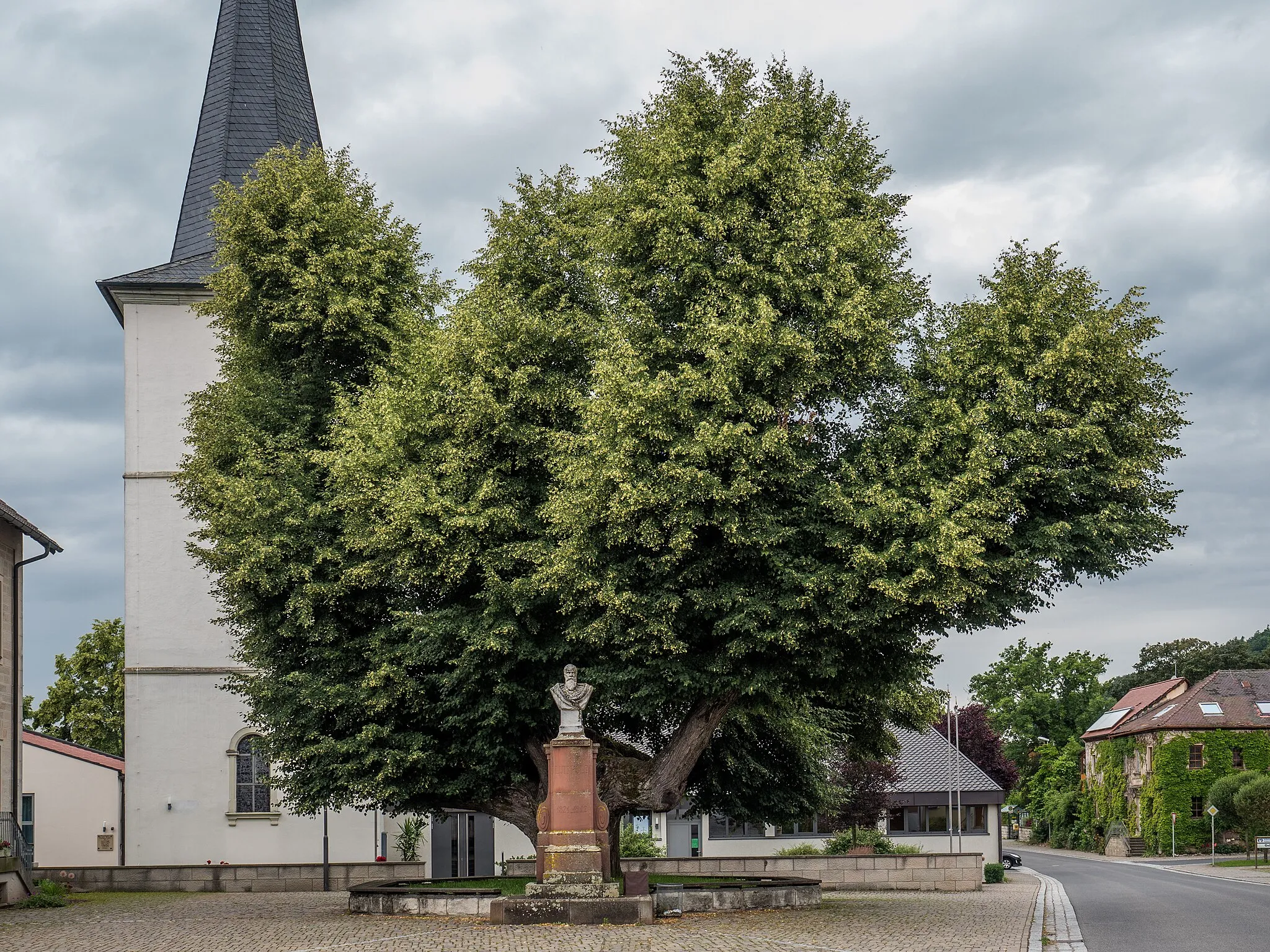 Photo showing: This is a picture of the Bavarian Baudenkmal (cultural heritage monument) with the ID