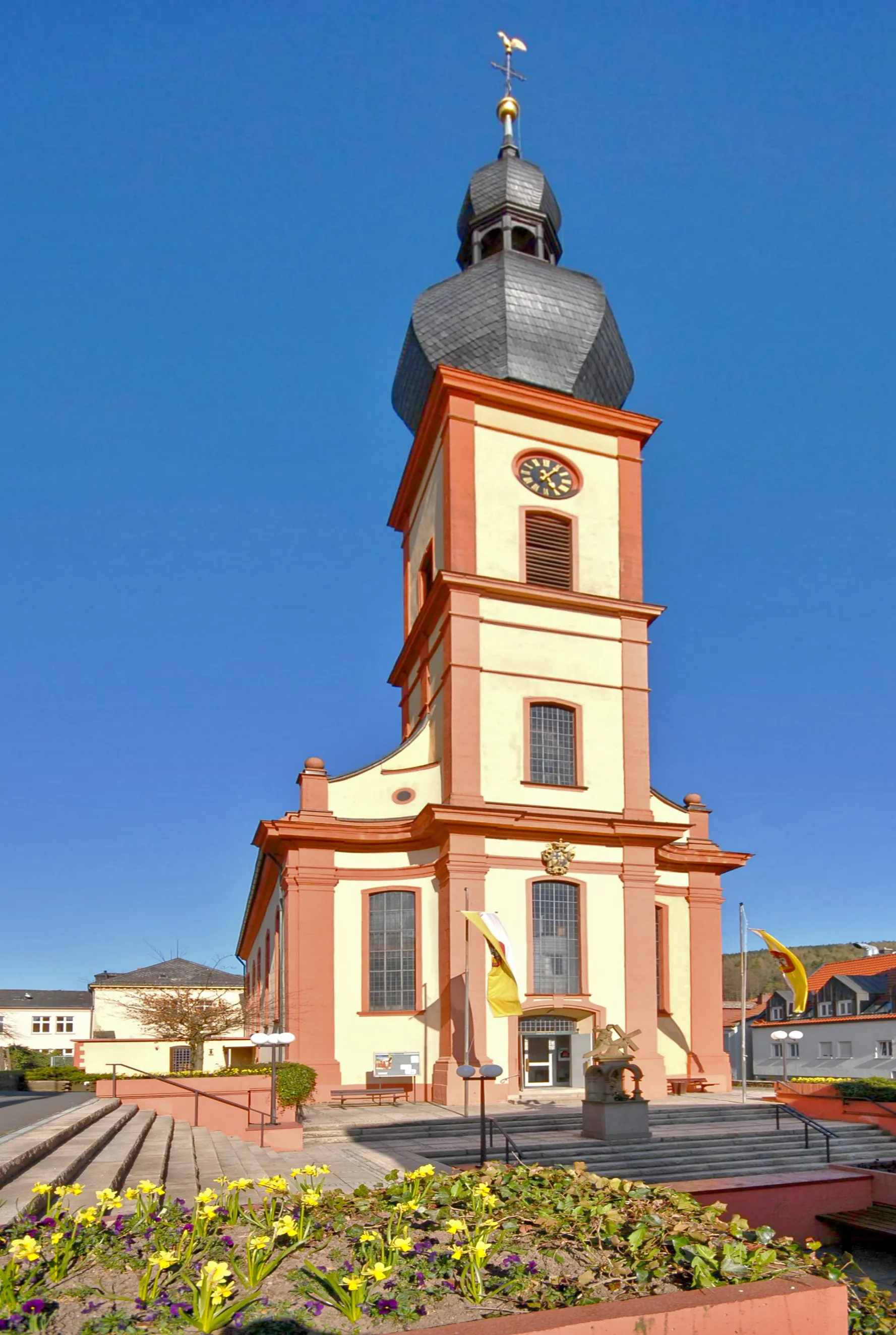 Photo showing: Parisch church  St. Bartholomäus