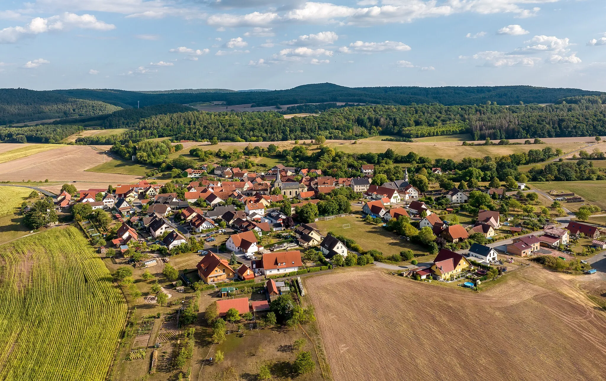 Photo showing: Jesserndorf in the district of Hassberge, aerial view.