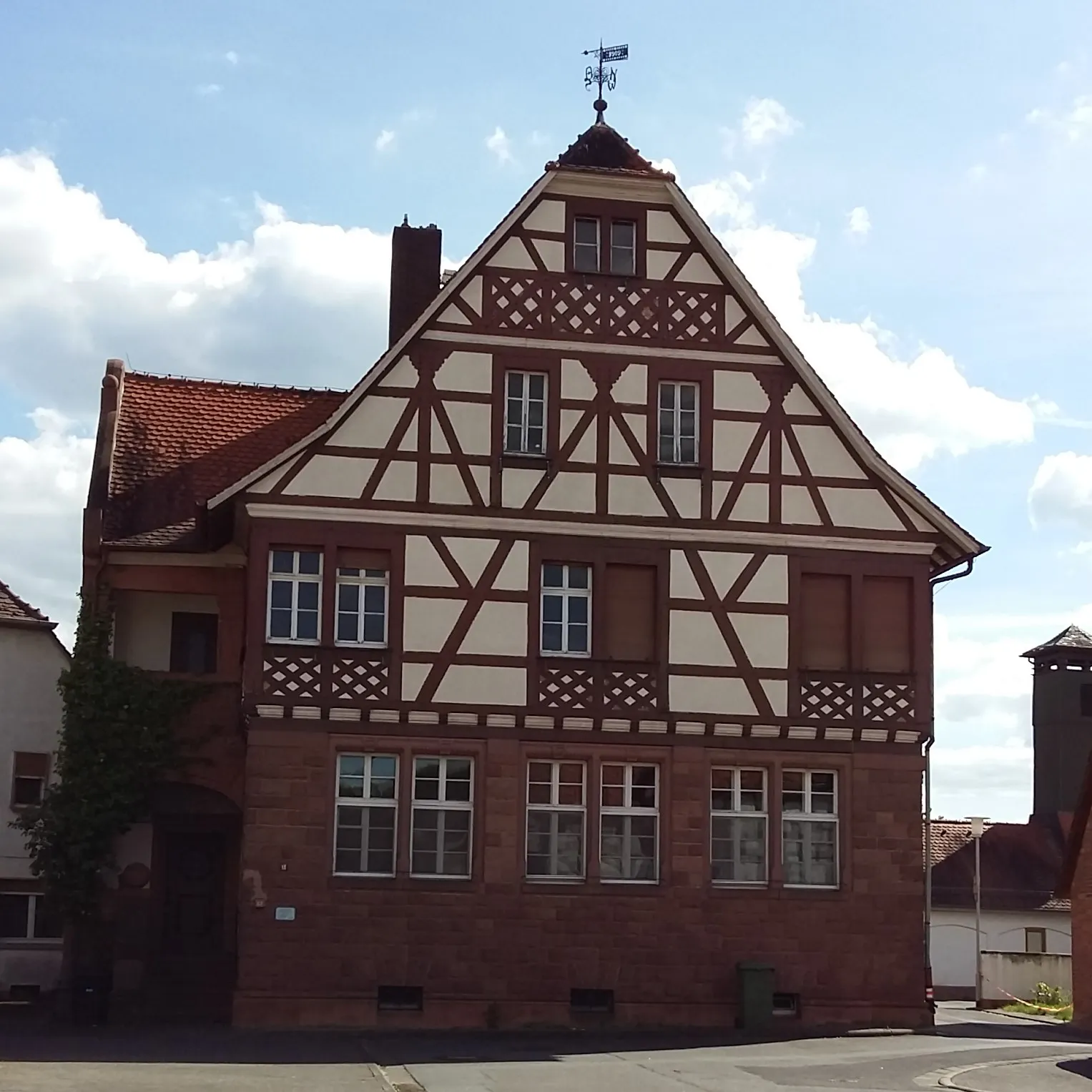 Photo showing: This is a picture of the Hessian Kulturdenkmal (cultural monument) with the ID