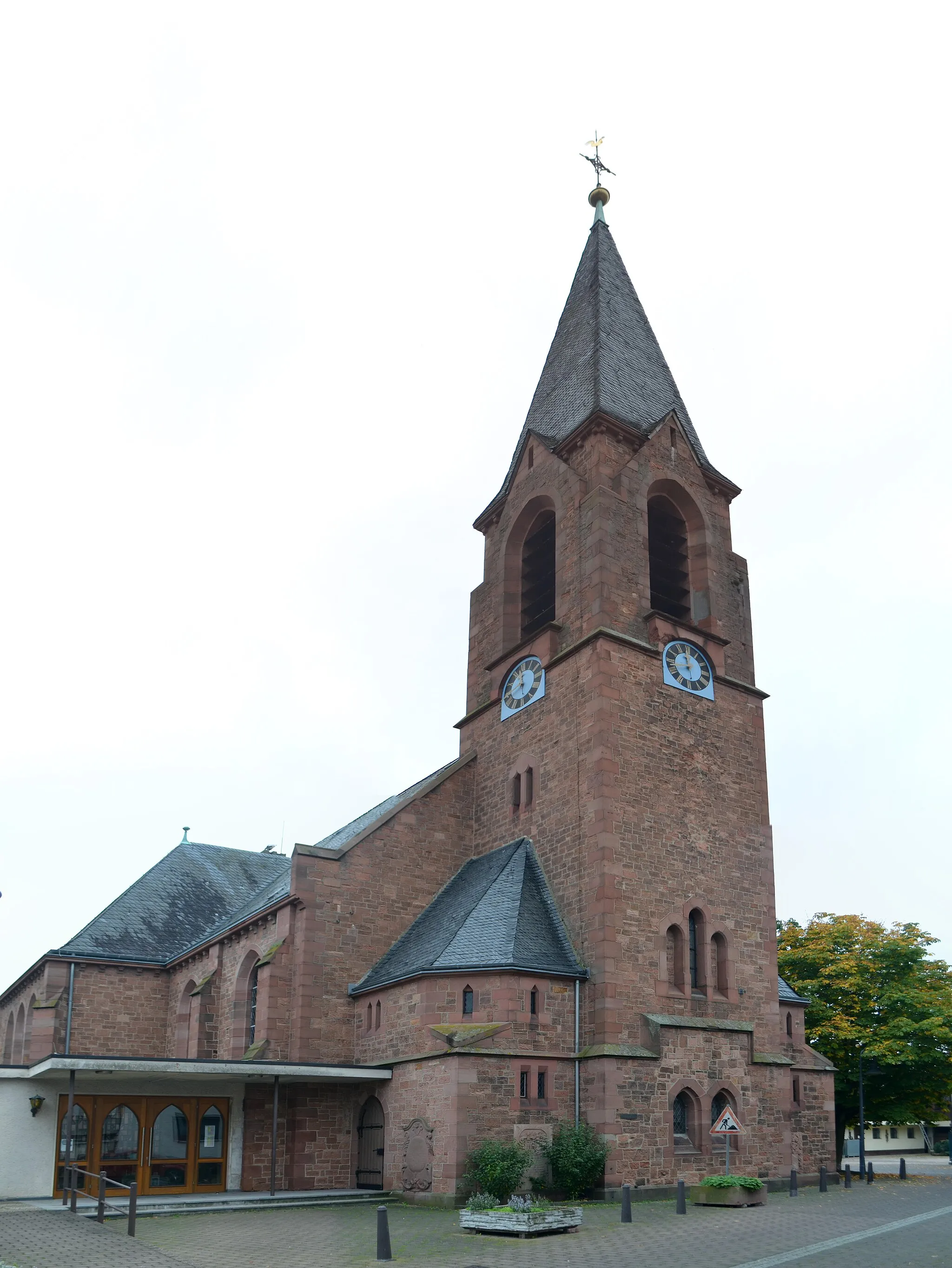Photo showing: Rückingen, Evangelische Kirche