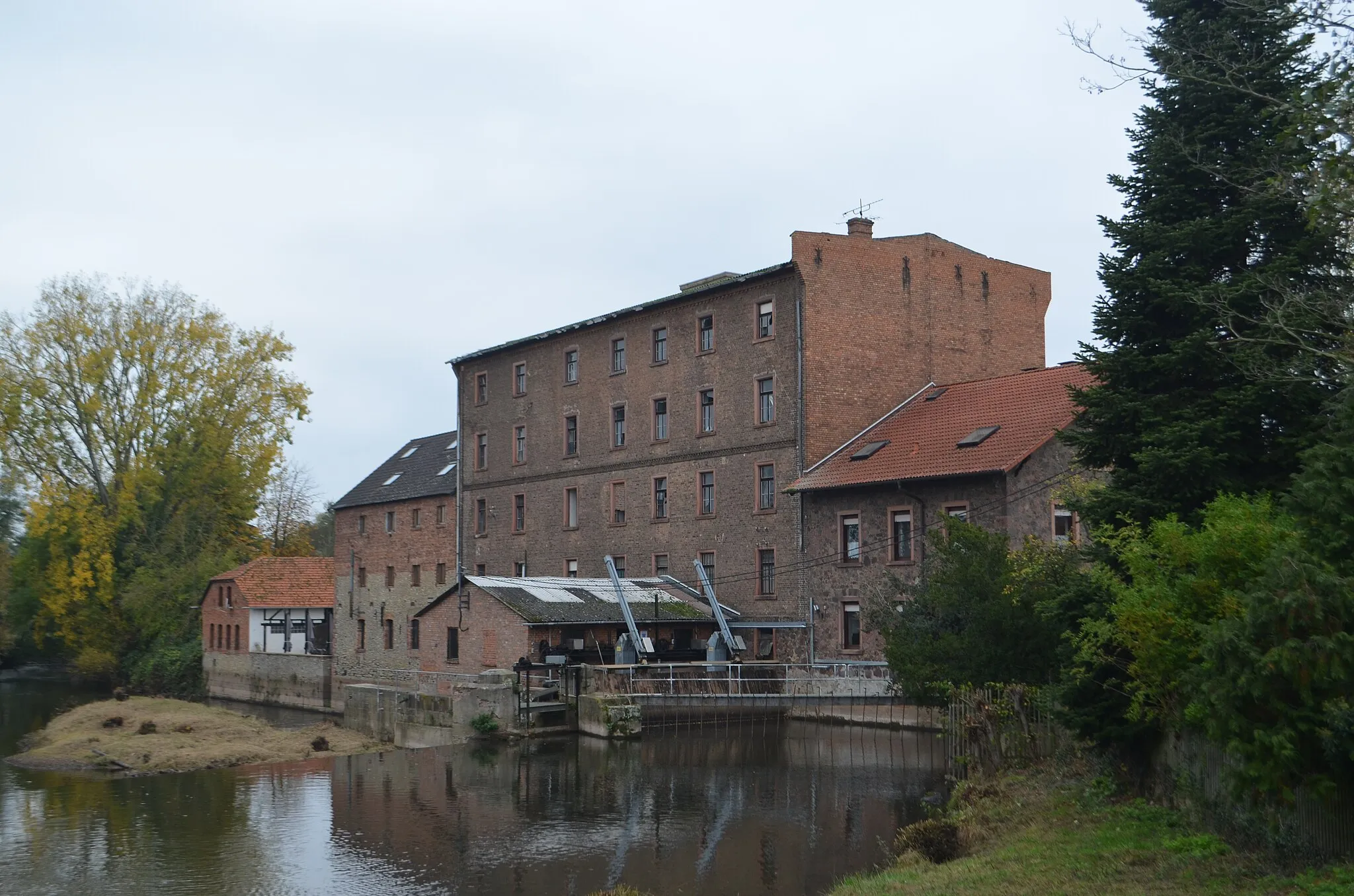 Photo showing: Rückingen, An der Wasserburg 26